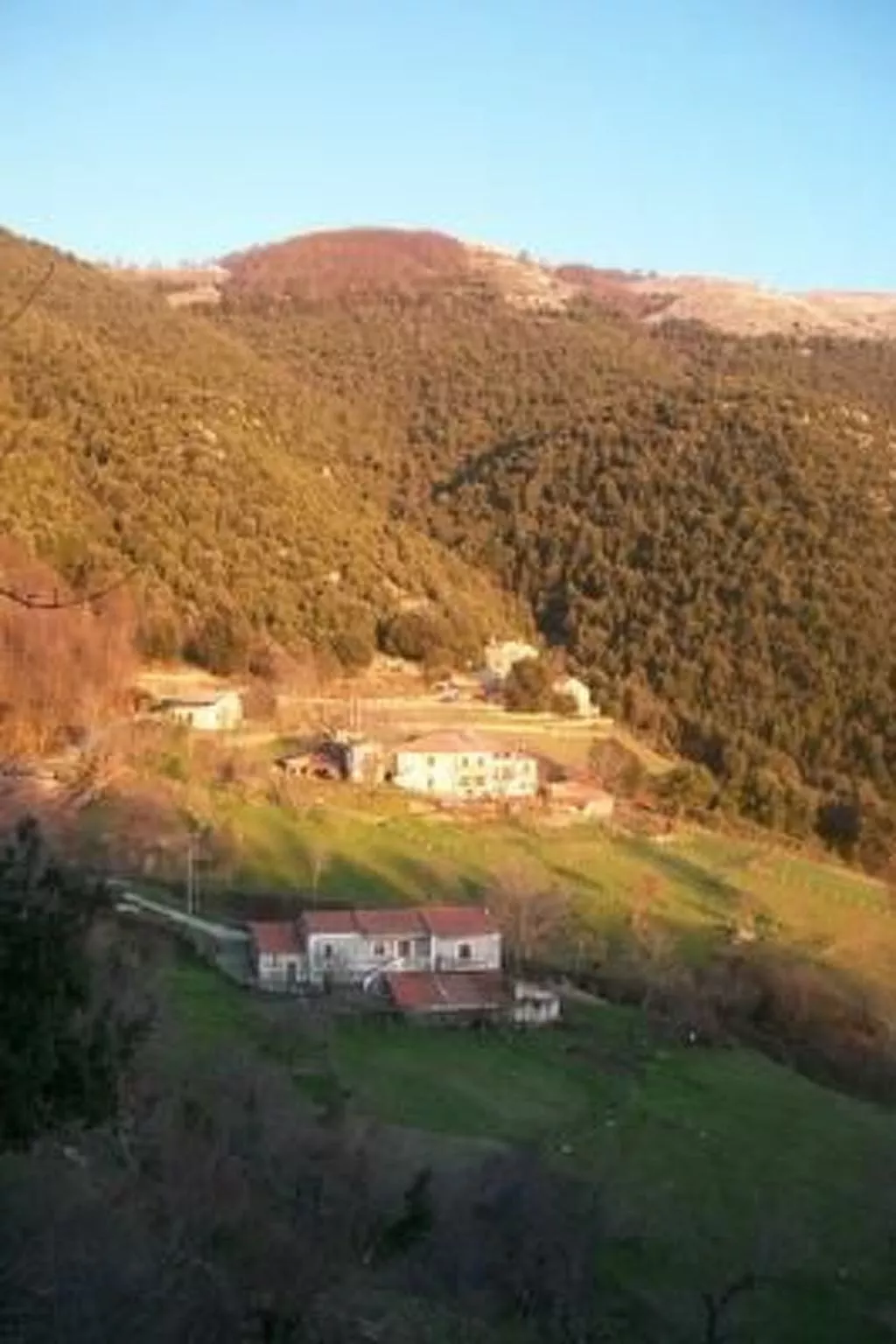 Natursteinhaus mit Panoramablick zum Meer-Outside