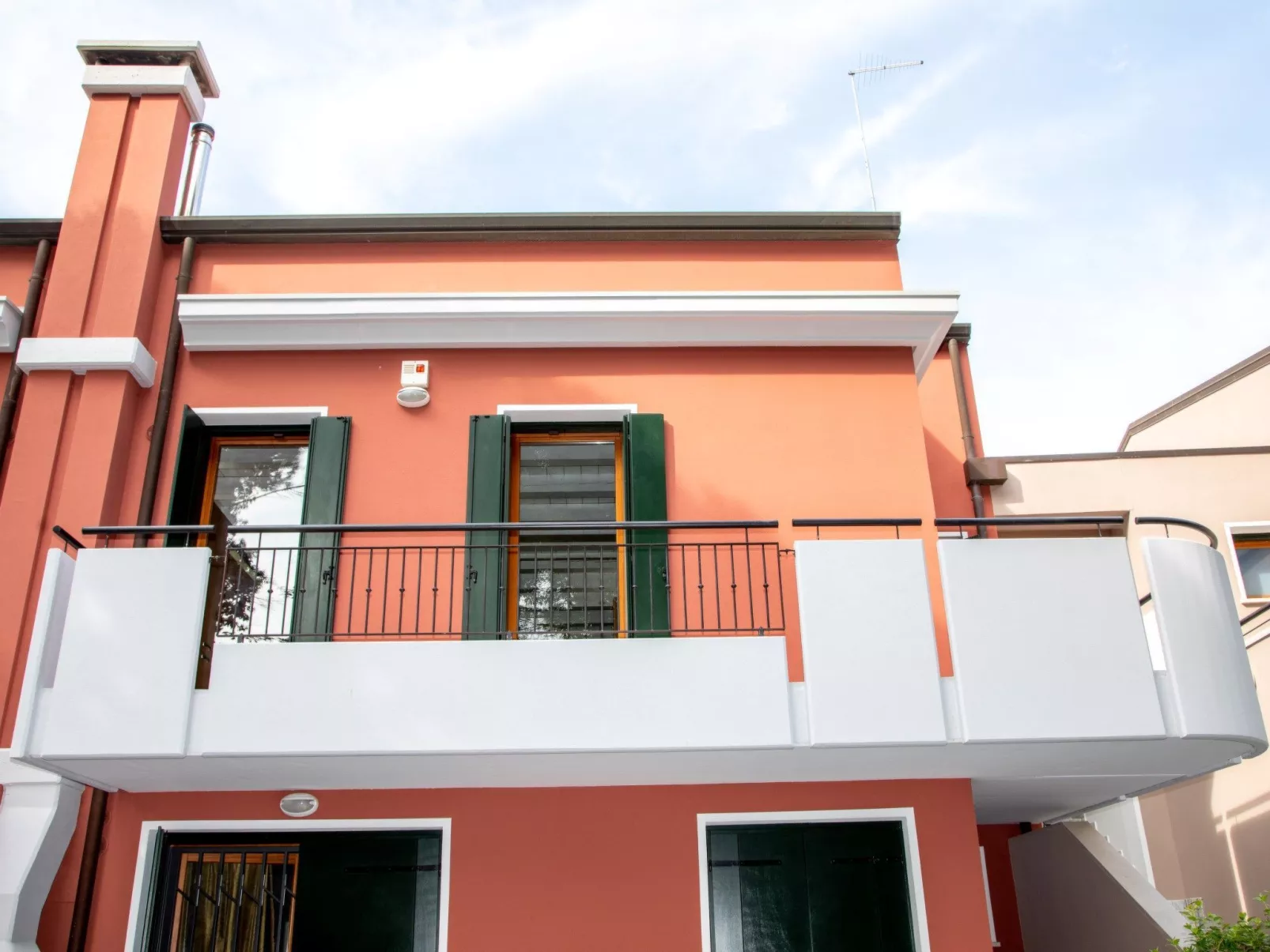 Für 4 Personen ca. 100 m&sup2; in Lido di Jesolo, Venetien (Provinz Venedig)-Draußen