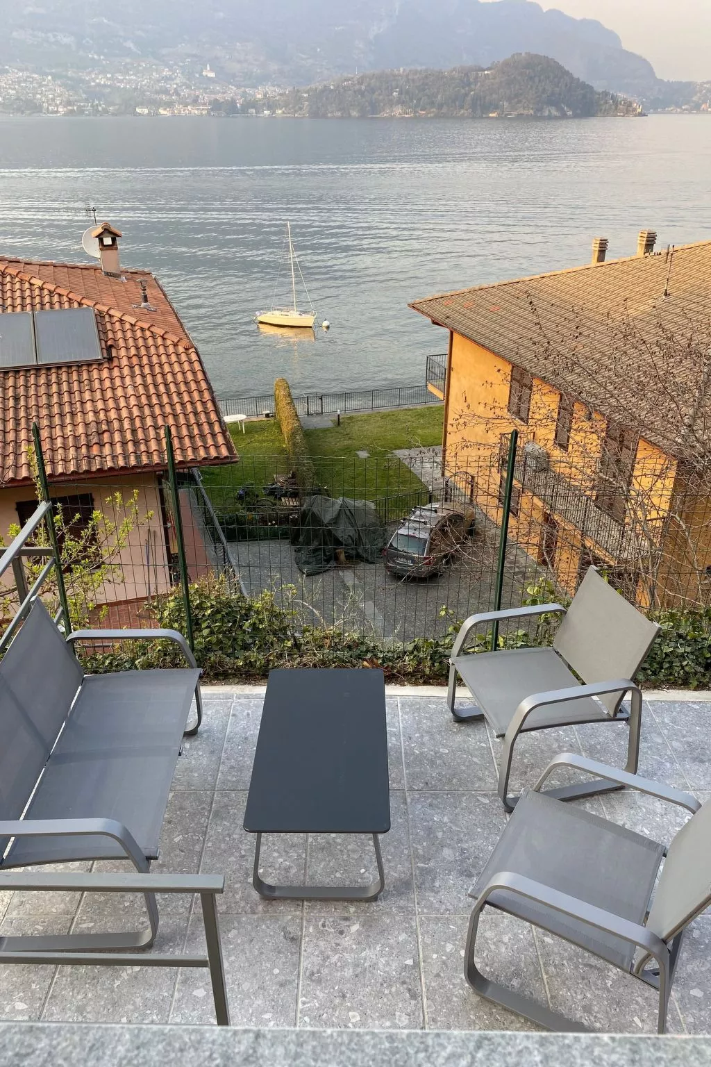 Mit Blick auf den Comer See-Image-tags.info