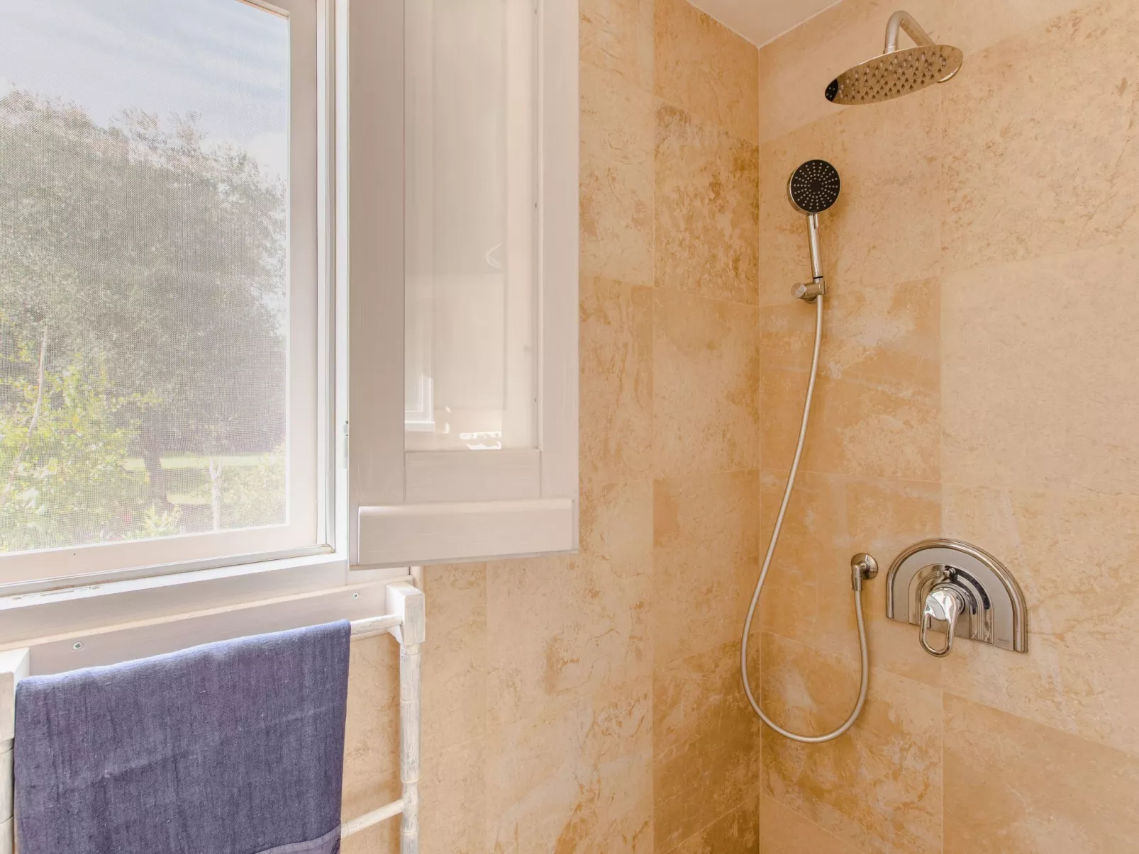 Trullo della Quercia-Dedans