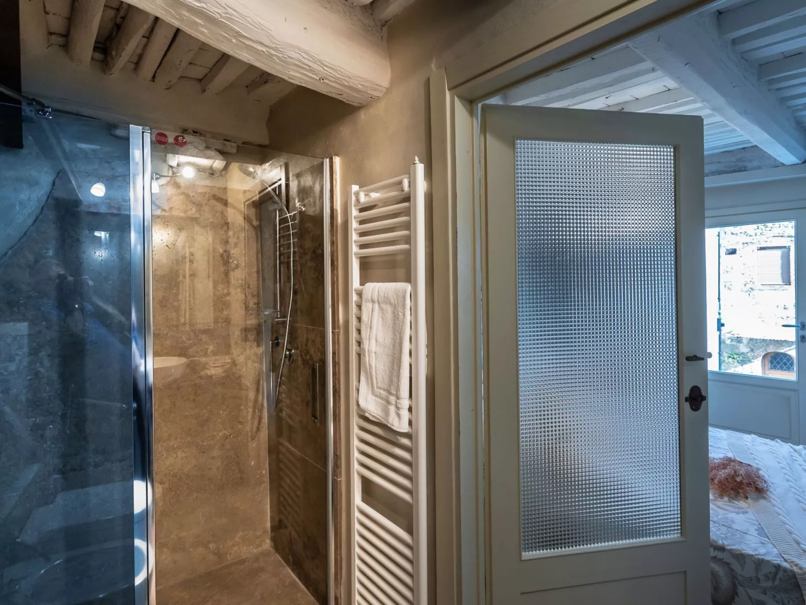 Charmantes Haus Casa Collodi-Drinnen