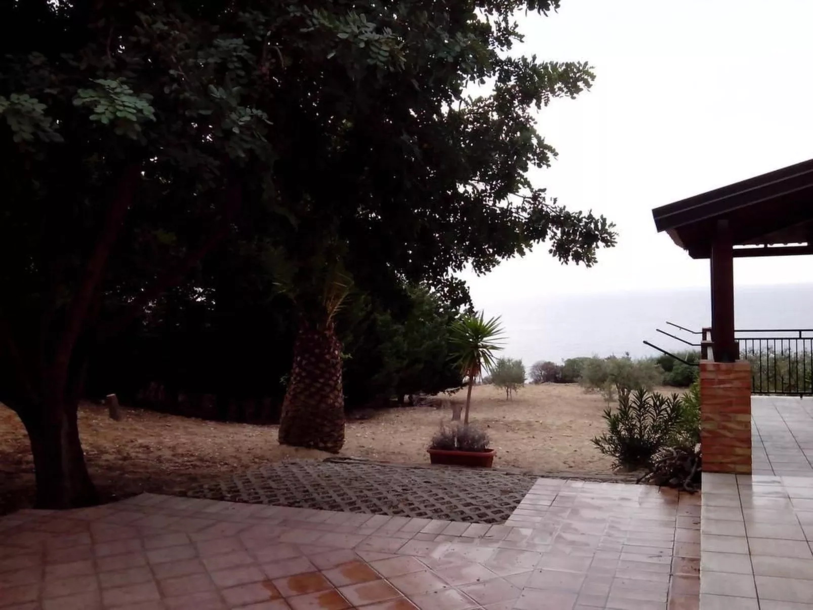 Exklusive Villa mit Strandblick-Image-tags.info