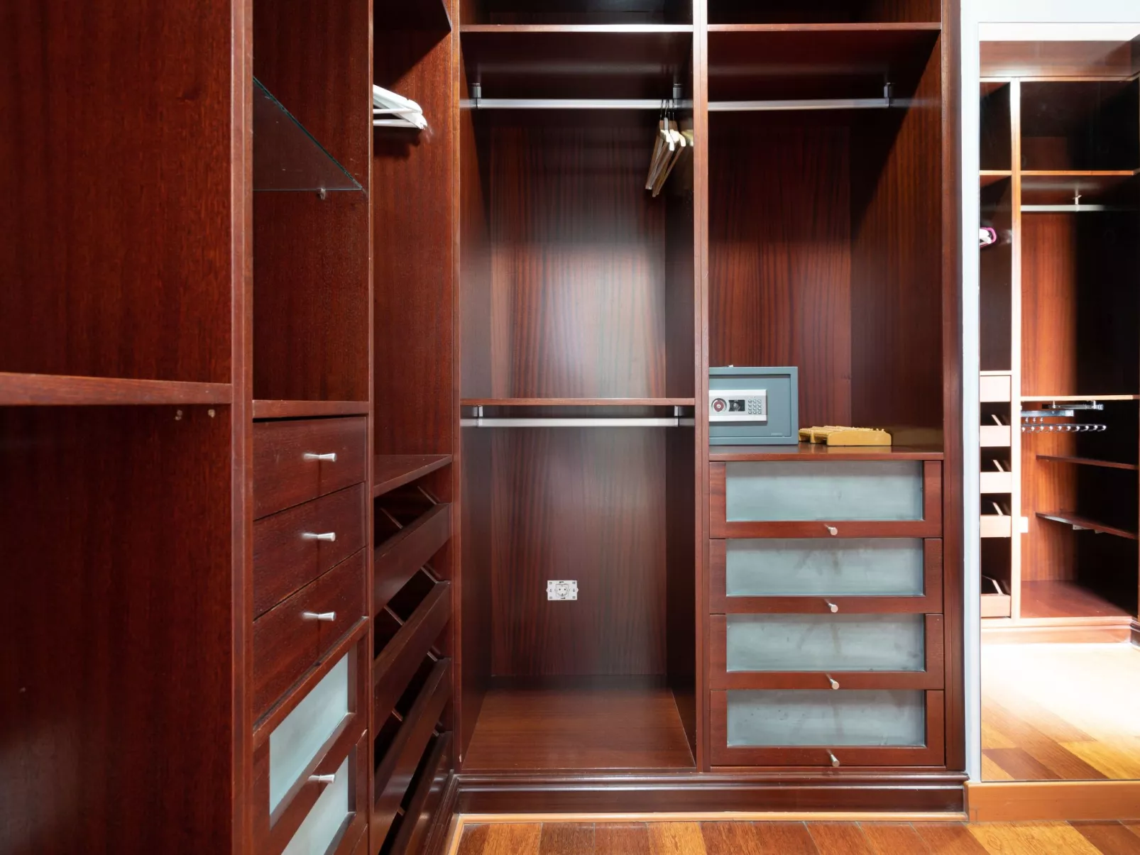 Ferienvilla "Villa Syrah" mit Jacuzzi-Inside