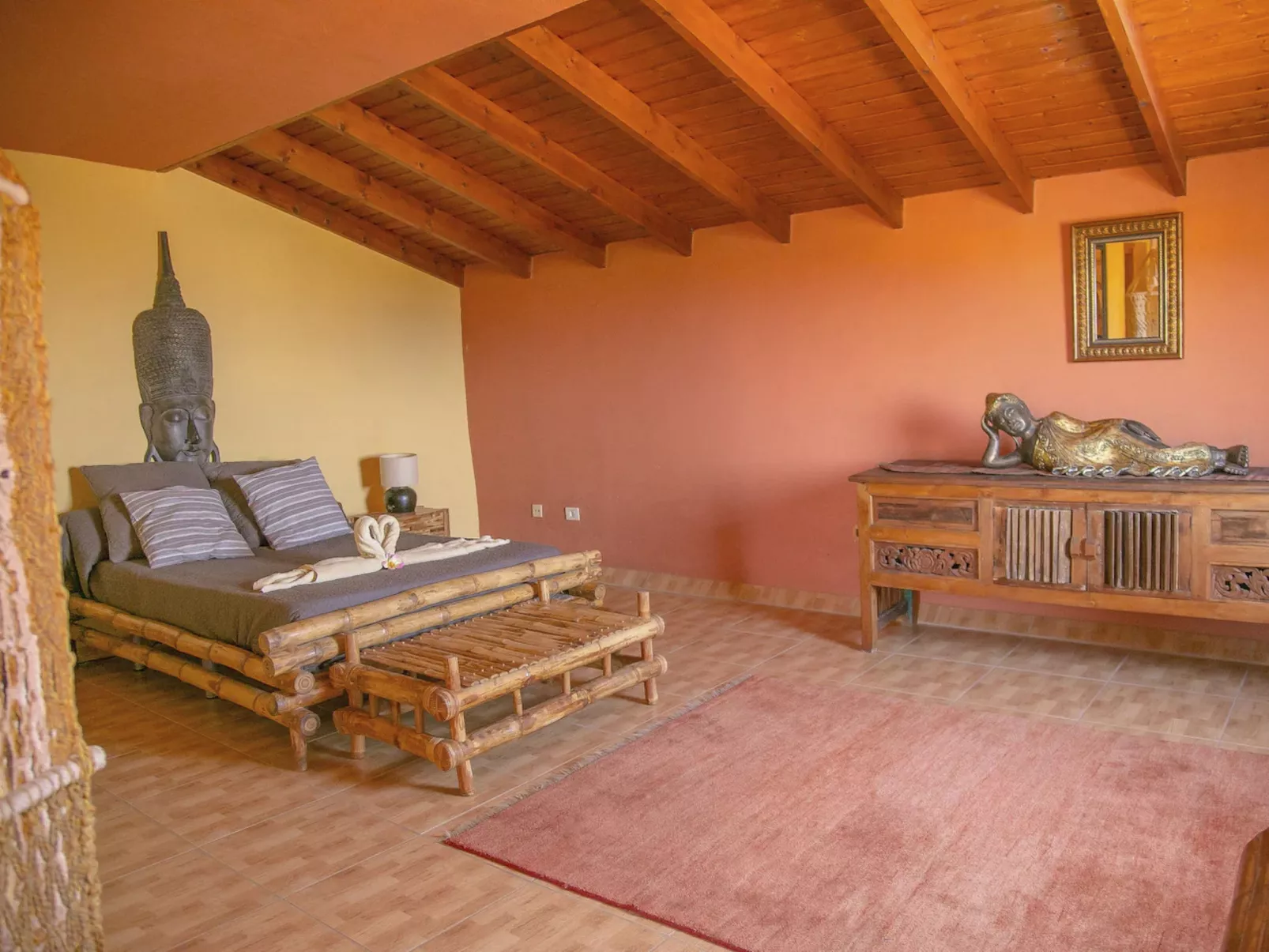 Villa im thailändischen Stil "Zen" mit beheiztem Pool-Inside