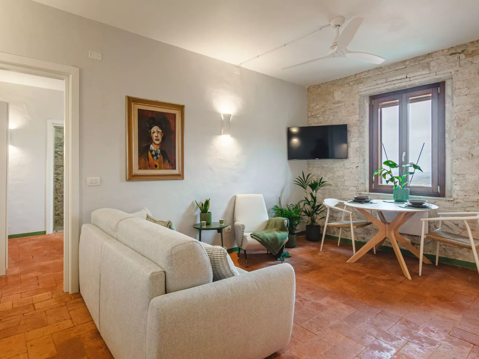 Mittelalterliche toskanische Unterkunft mit Aussicht und geräumigem Bad-Inside