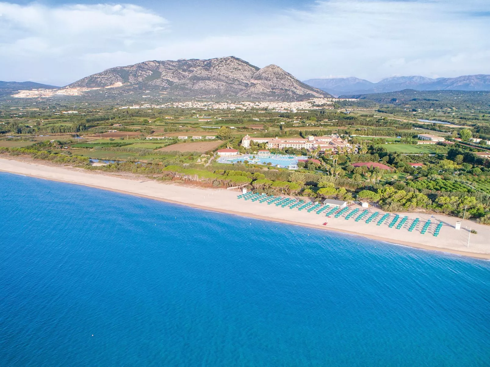 Apt. Orosei 4A, mit gemeinsamem Schwimmbad-Image-tags.info