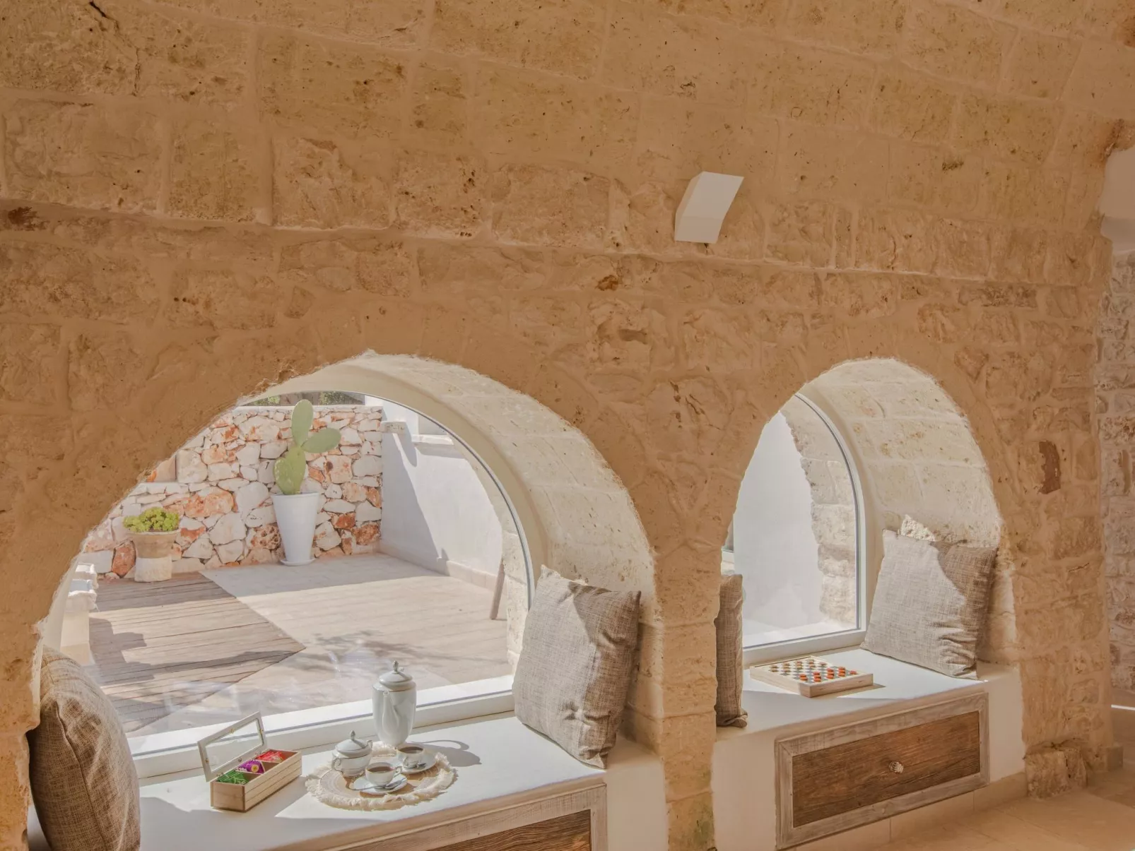 Lamia der Vesper-Dedans