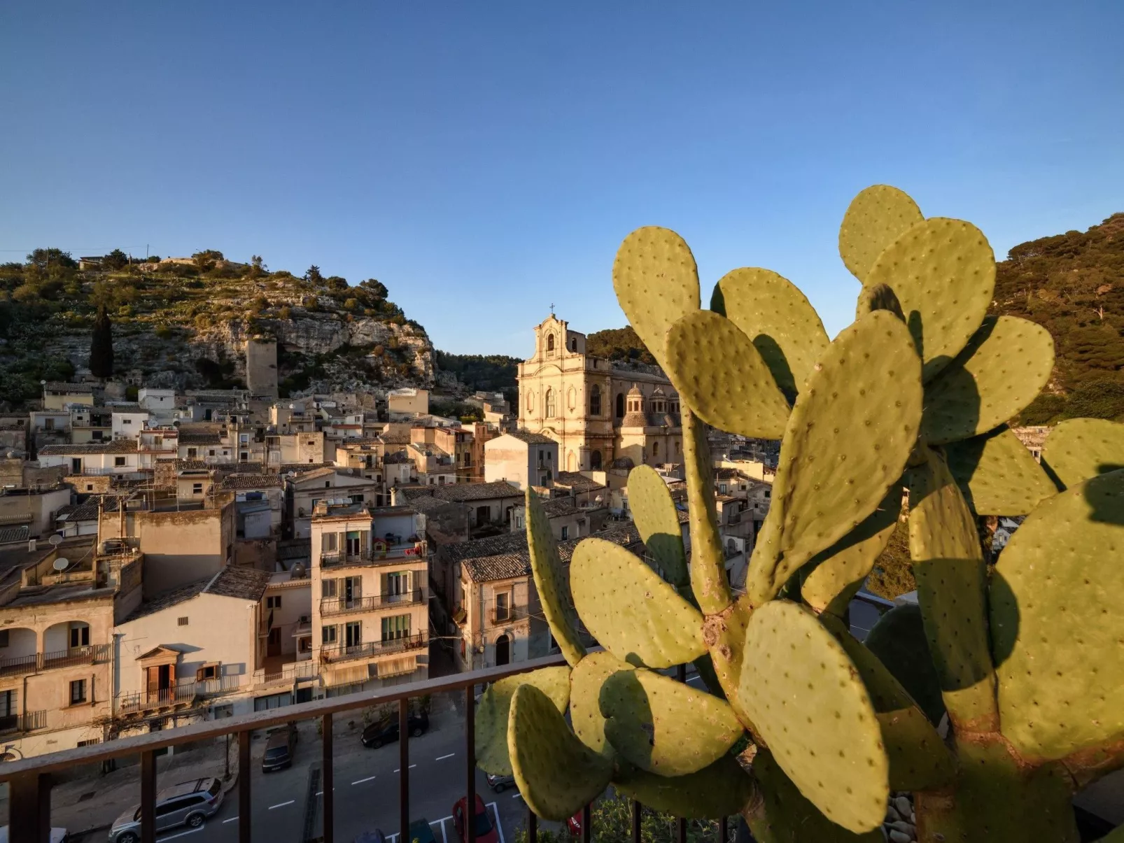 Nettes Appartement in Scicli mit Möblierter Terrasse-Inside