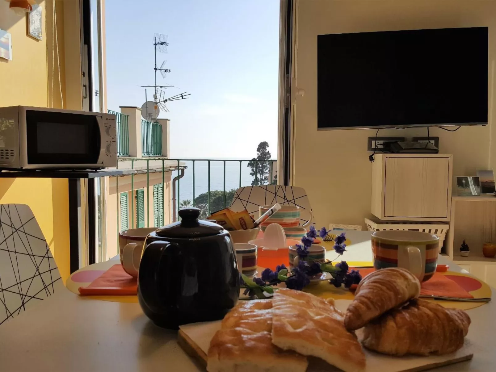 Für 3 Personen ca. 50 m&sup2; in Genua, Norditalien (Ligurien)-Inside