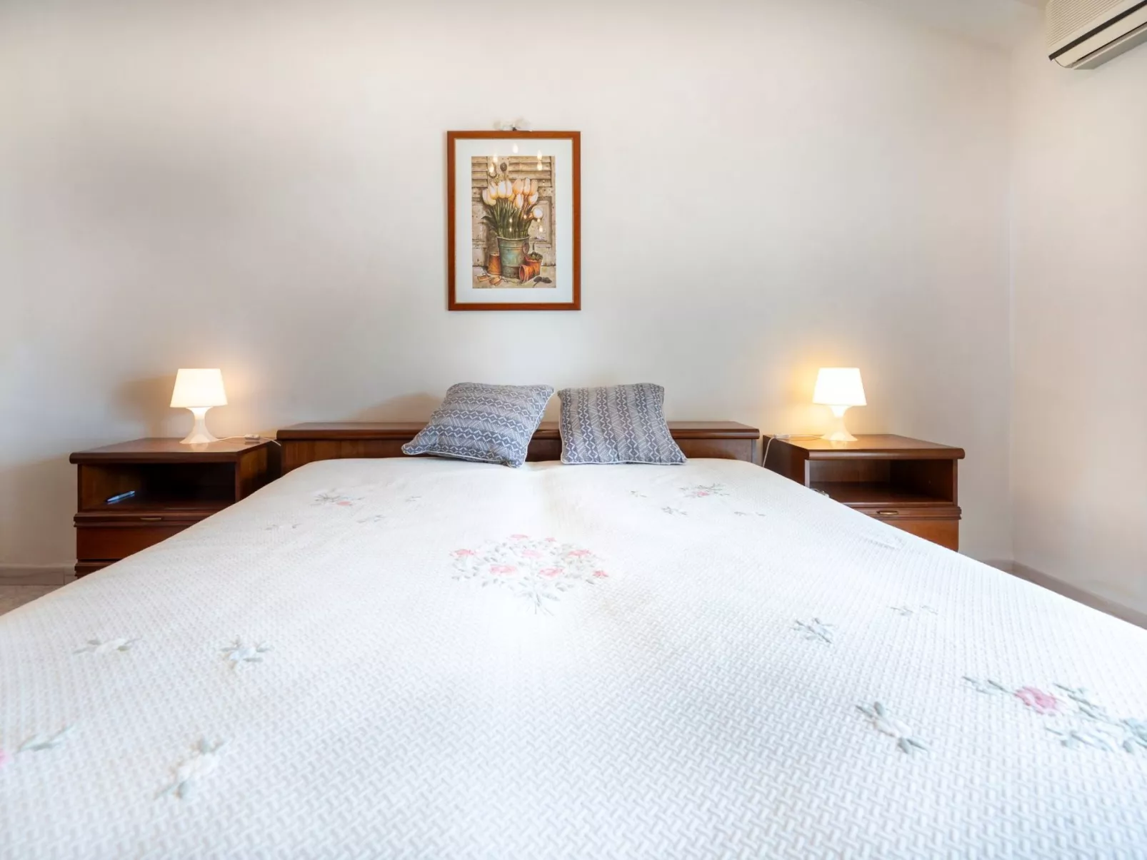 Elvira Wohnung-Drinnen