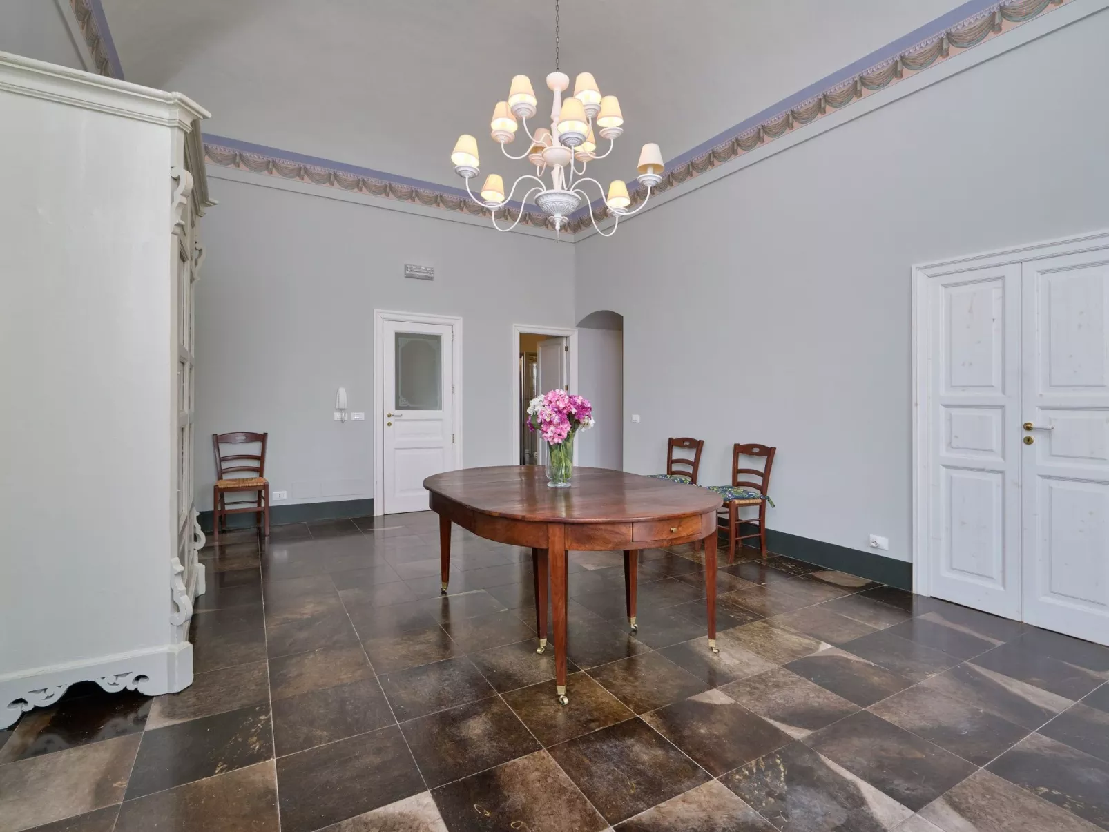 Scifazzo, typisch sizilianische Villa mit Swimmingpool-Inside