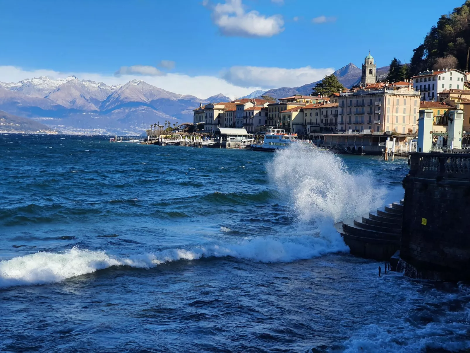 CasaKatty Zwei-Zimmer-Wohnung mit Balkon mit Seeblick-Dedans