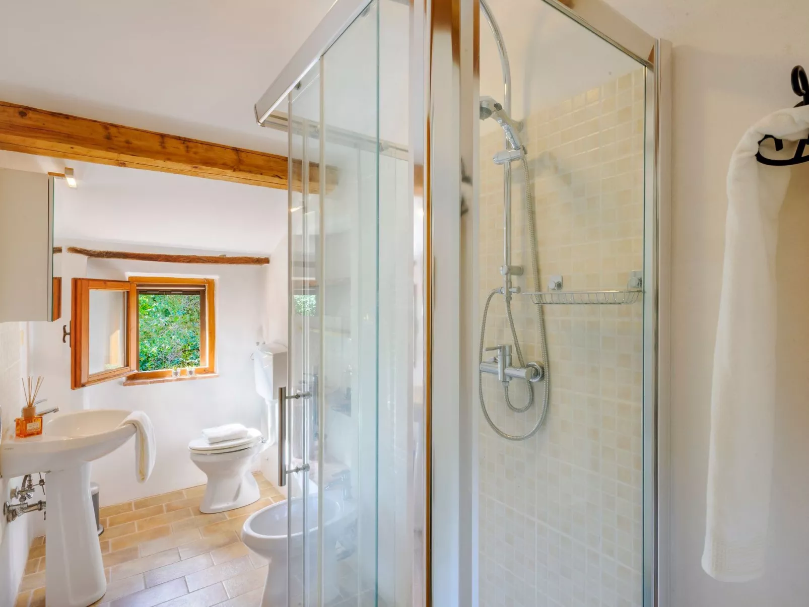 Casa Felicità, Marche Ferienhäuser-Inside