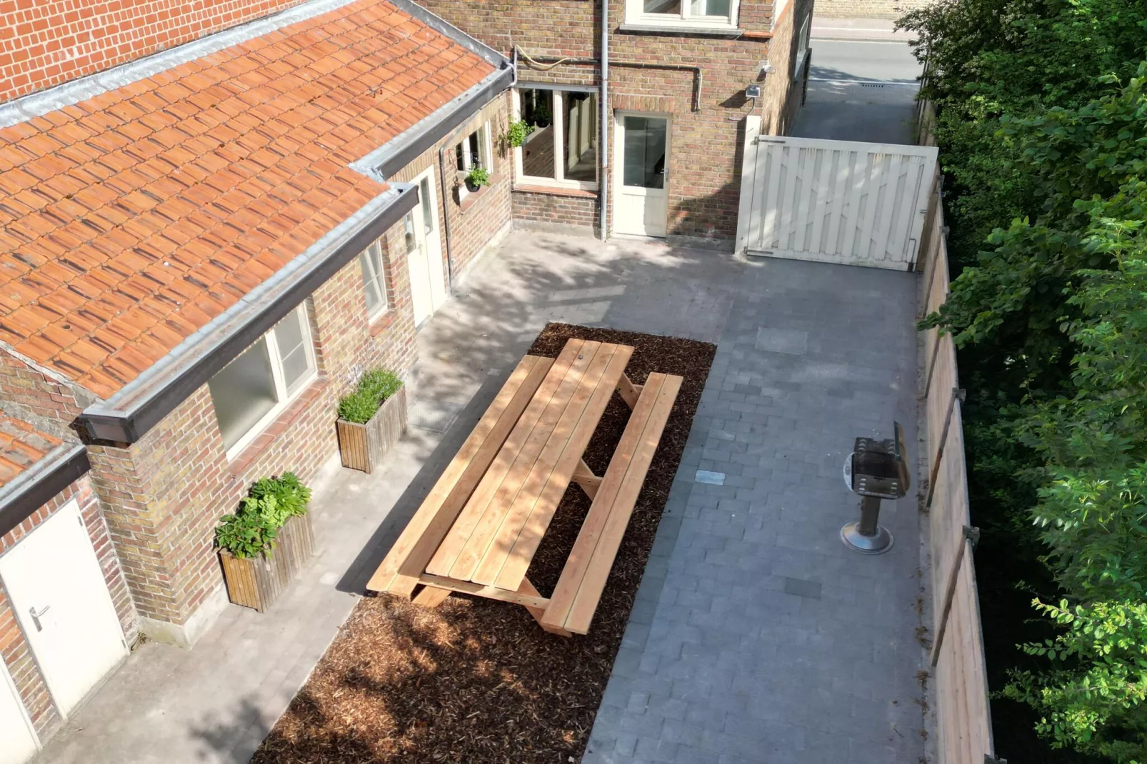 Vakantiehuis B&B d'Ereplatse-Exterior summer