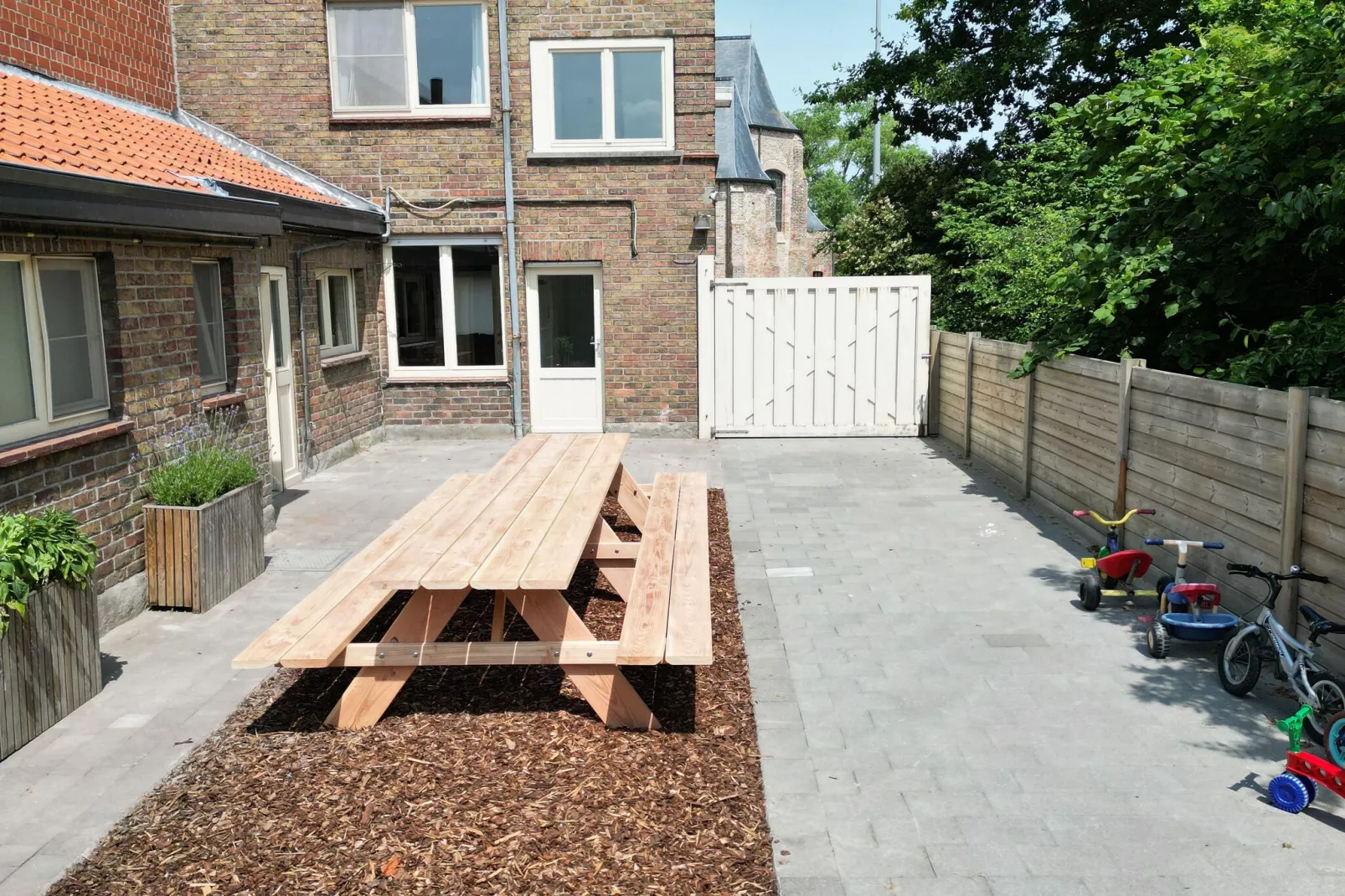 Vakantiehuis B&B d'Ereplatse-Exterior summer