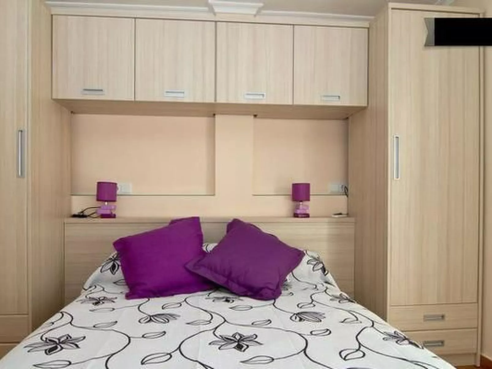 Wohnung mit Balkon-Dedans