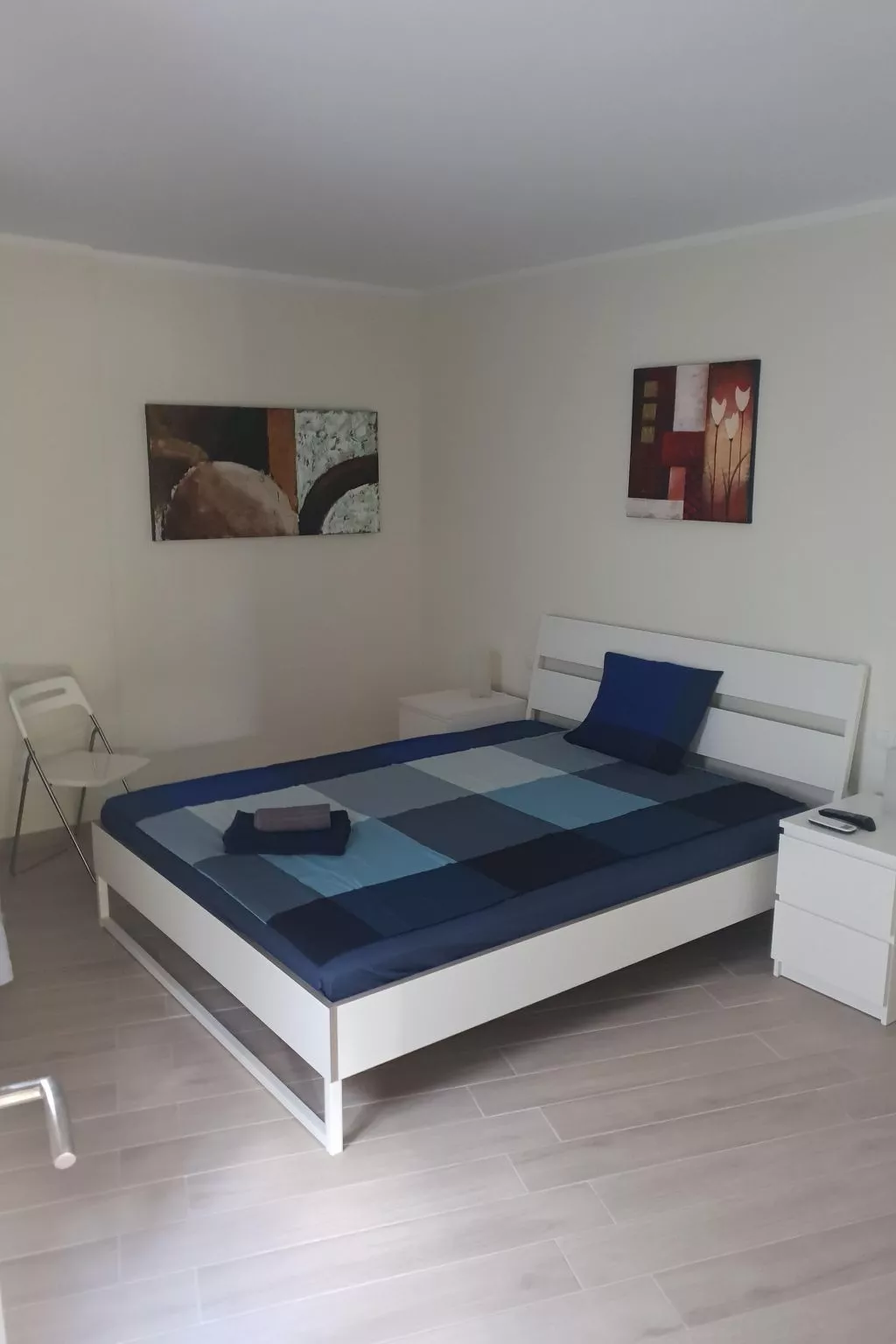 Ruhige Ferienwohnung für 4 Personen-Dedans