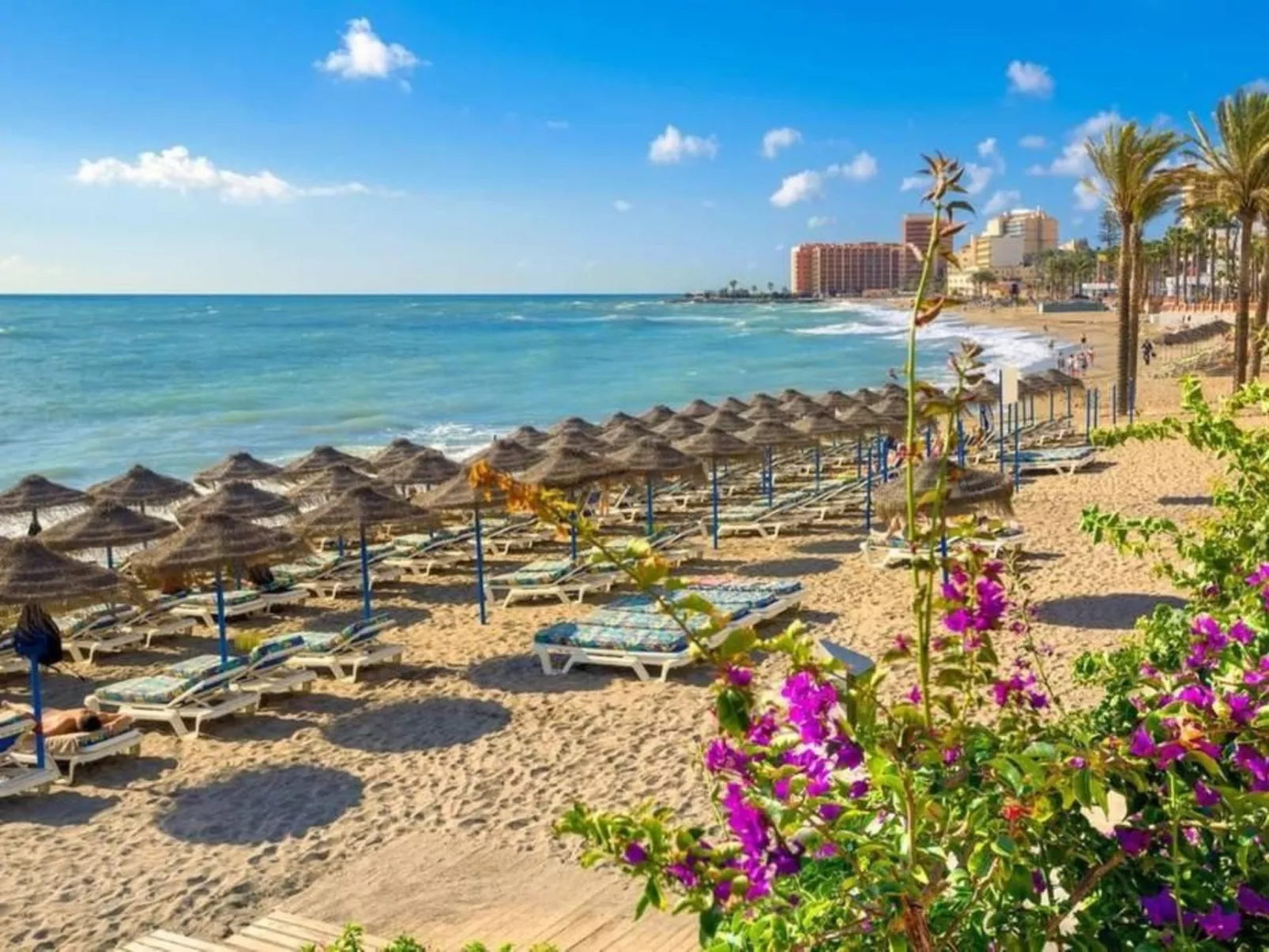 BENALBEACH DE LUXE an der BEACH FRONT LINE-Outside