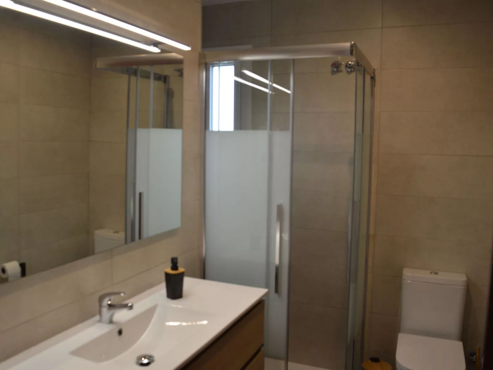 Chalet 'Vista Cunit' mit privatem Pool-Draußen