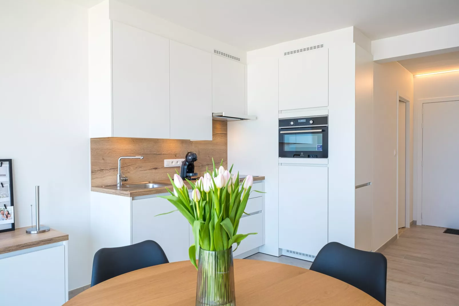 Emperador 0401-Kitchen