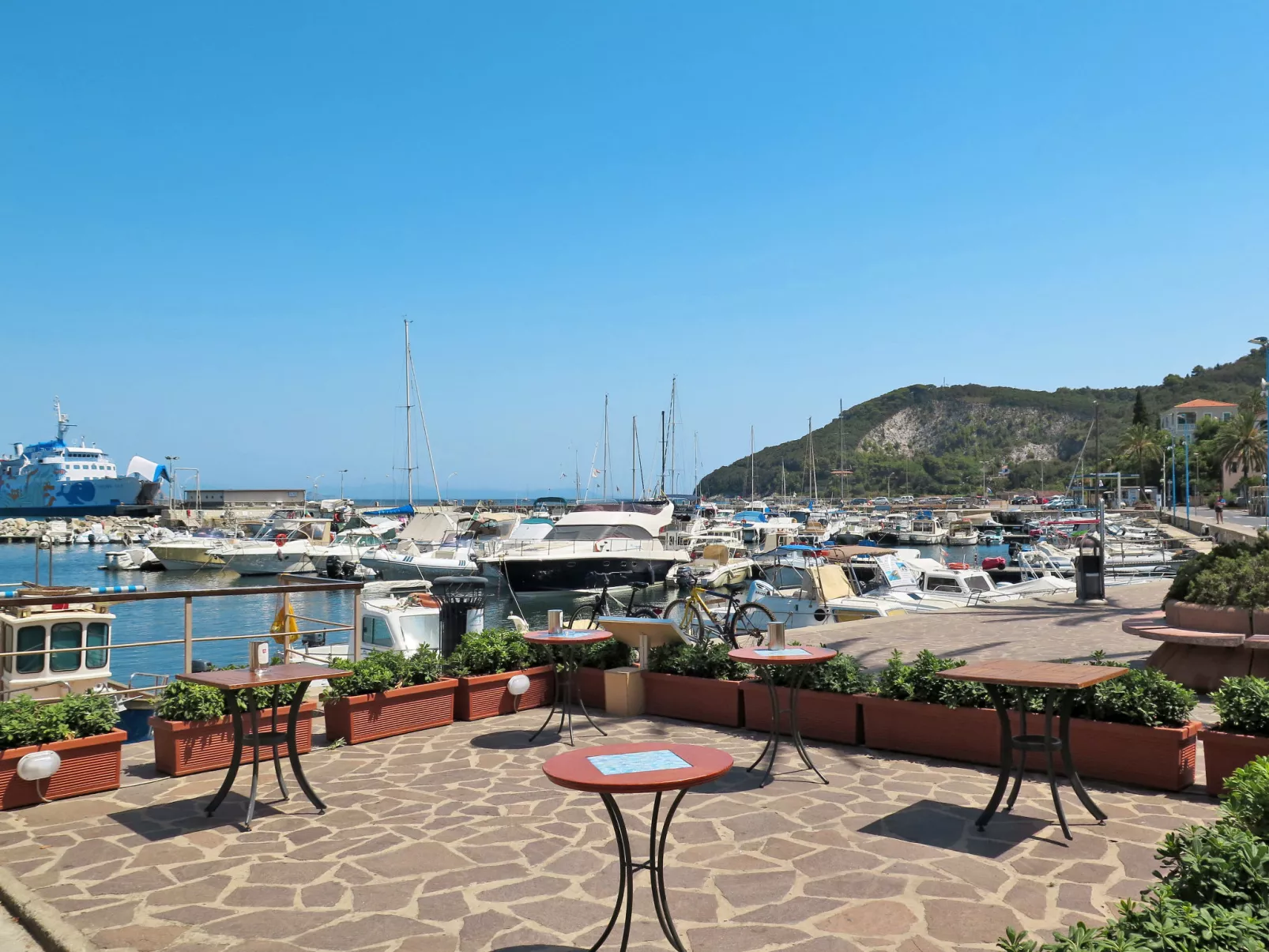 Villaflair - Bensa contemporary - Area