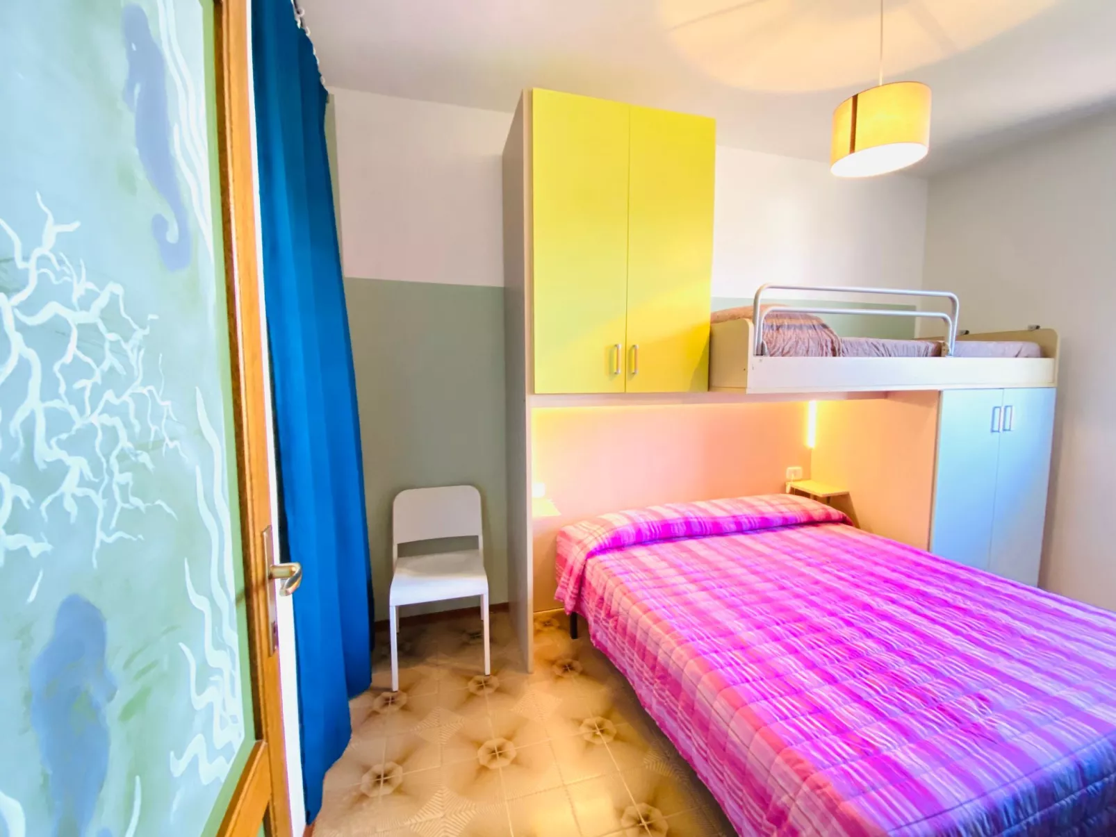 Vier-Zimmer-Villa, 2 Bäder, 2 Gärten, 2 Klima-Dedans