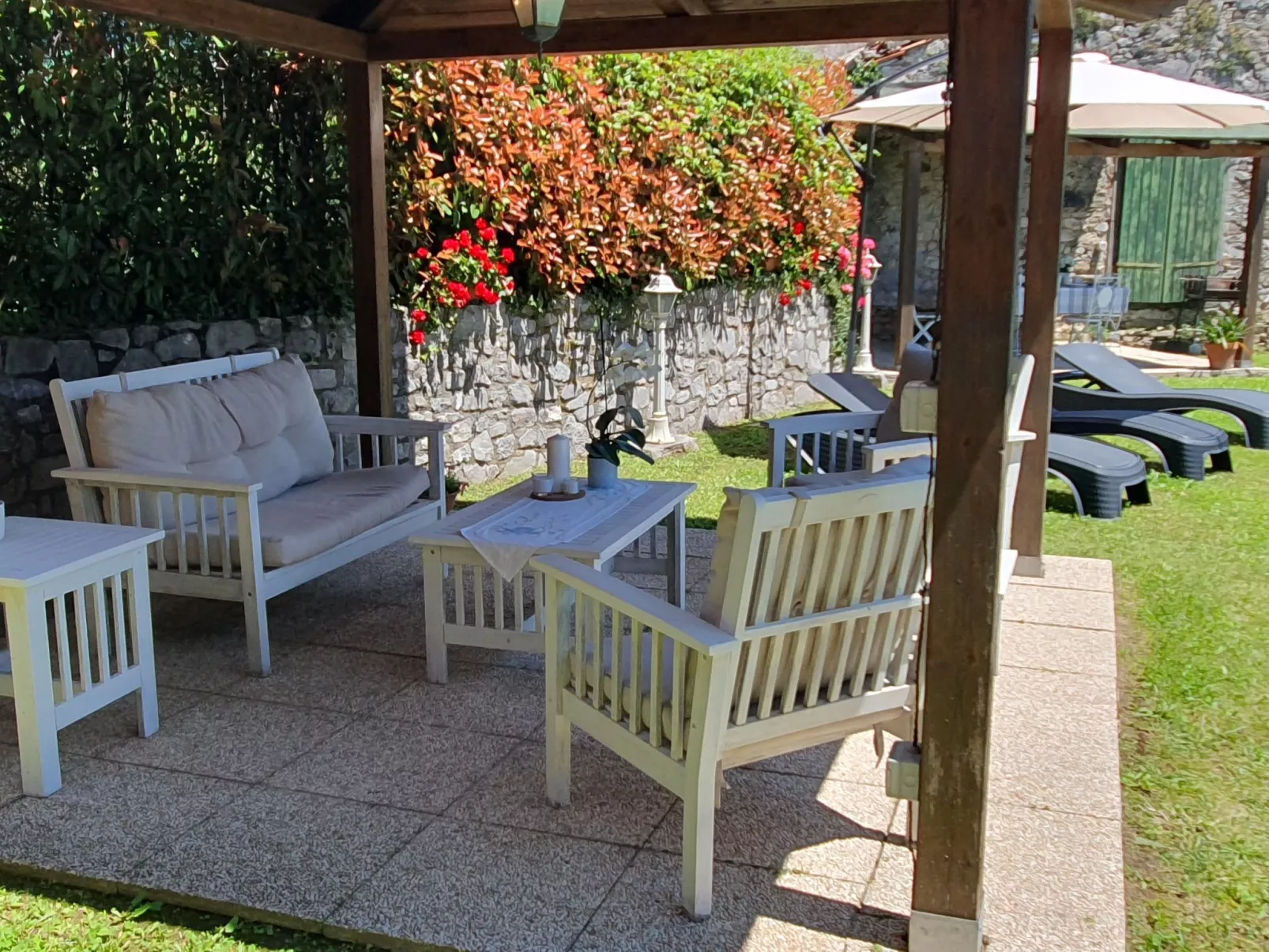 Villa 'Monticello' mit eigenem Pool-Drinnen