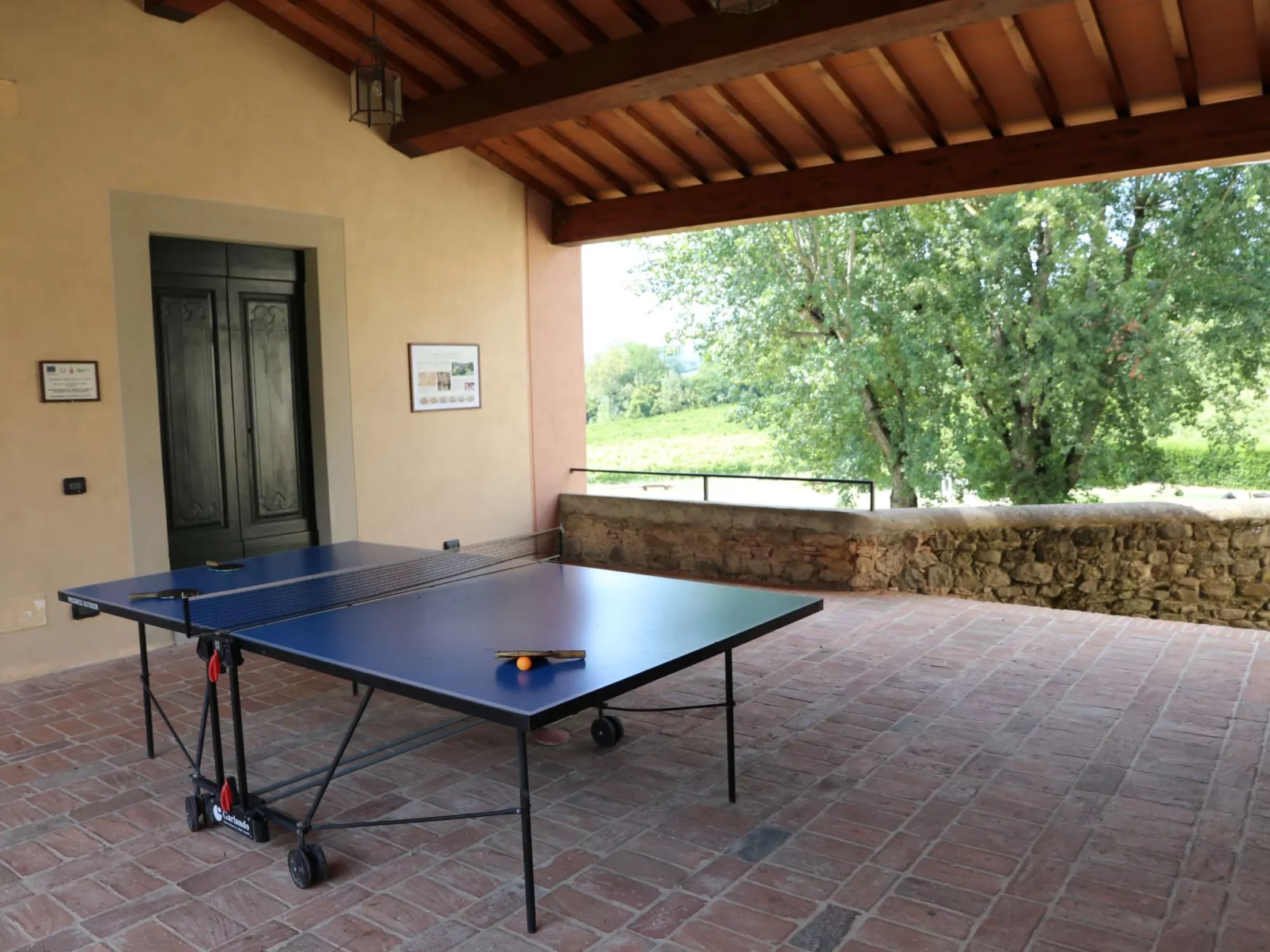 1-Schlafzimmer-Wohnung, die für Rollstuhlfahrer zugänglich ist-Outside