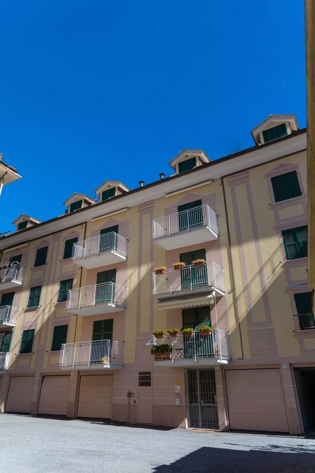 Loving Alassio - Eine hochmoderne Drei-Zimmer-Wohnung am Meer-Dehors