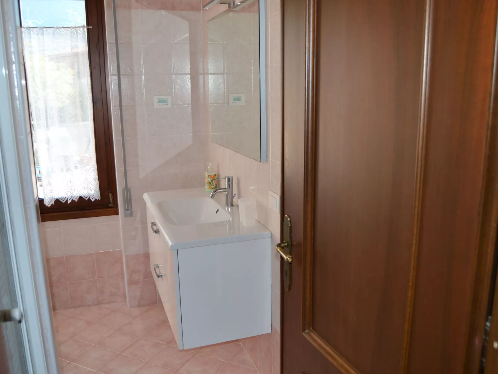 Appto. "Villa La Veranda" mit Garten und Pool-Inside