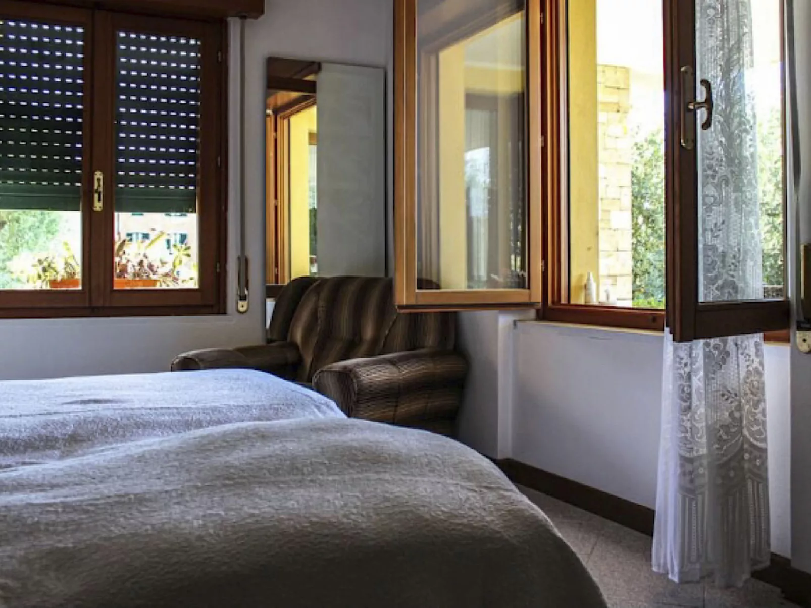 Wohnung mit Seeblick in Villa Elena-Dedans