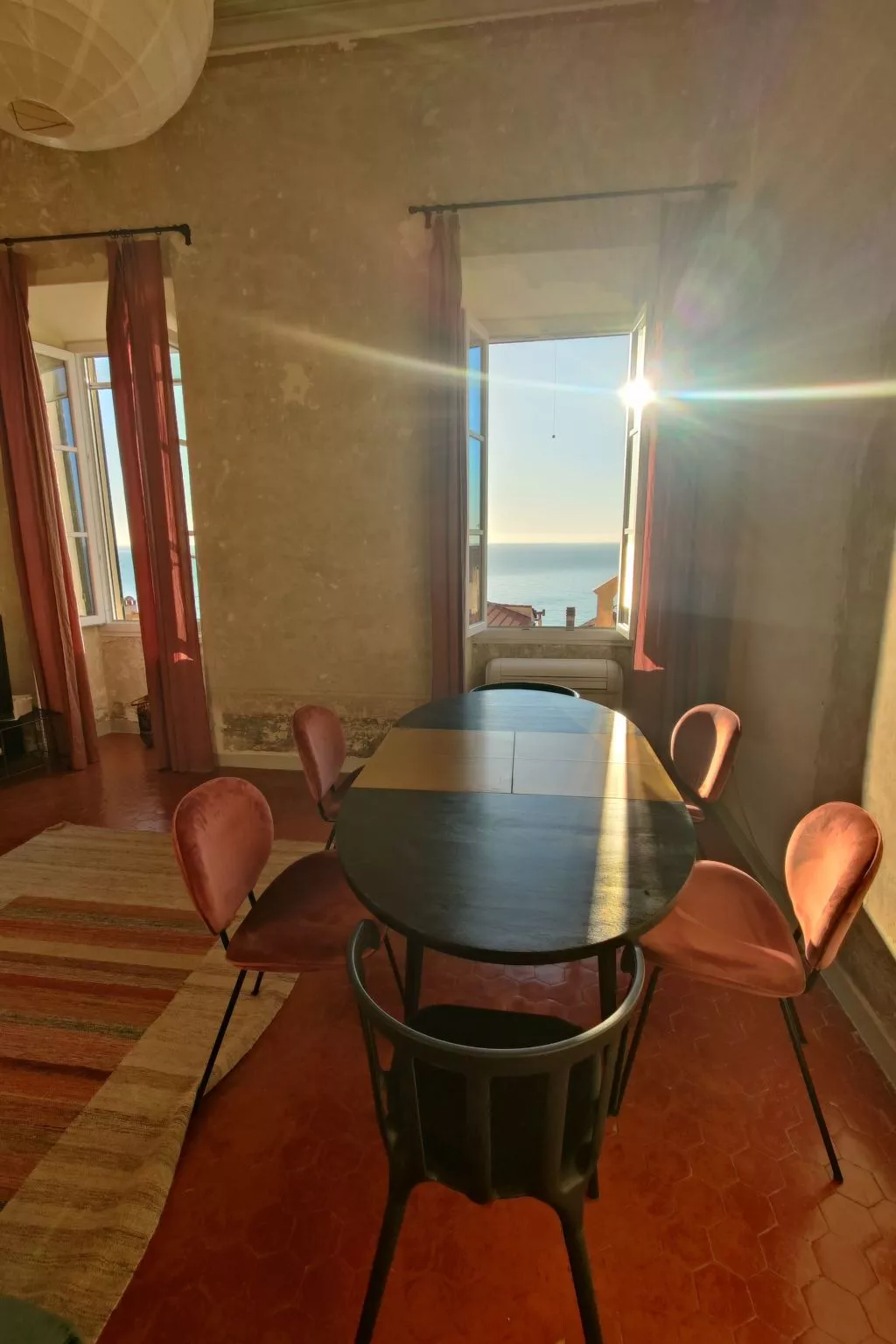 Elegantes historisches Apartment mit herrlichem Meerblick-Inside