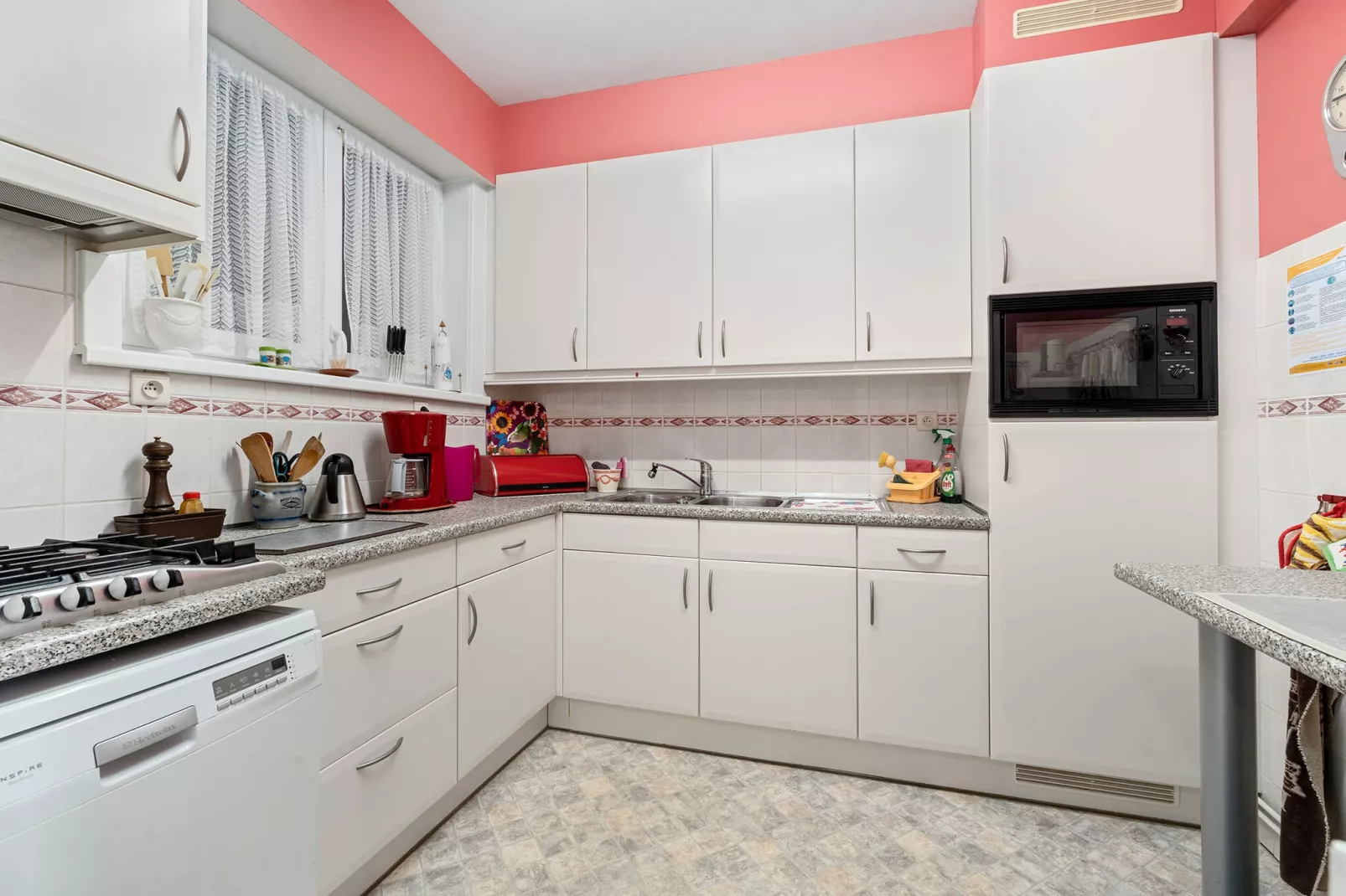 Formentor 5-Kitchen