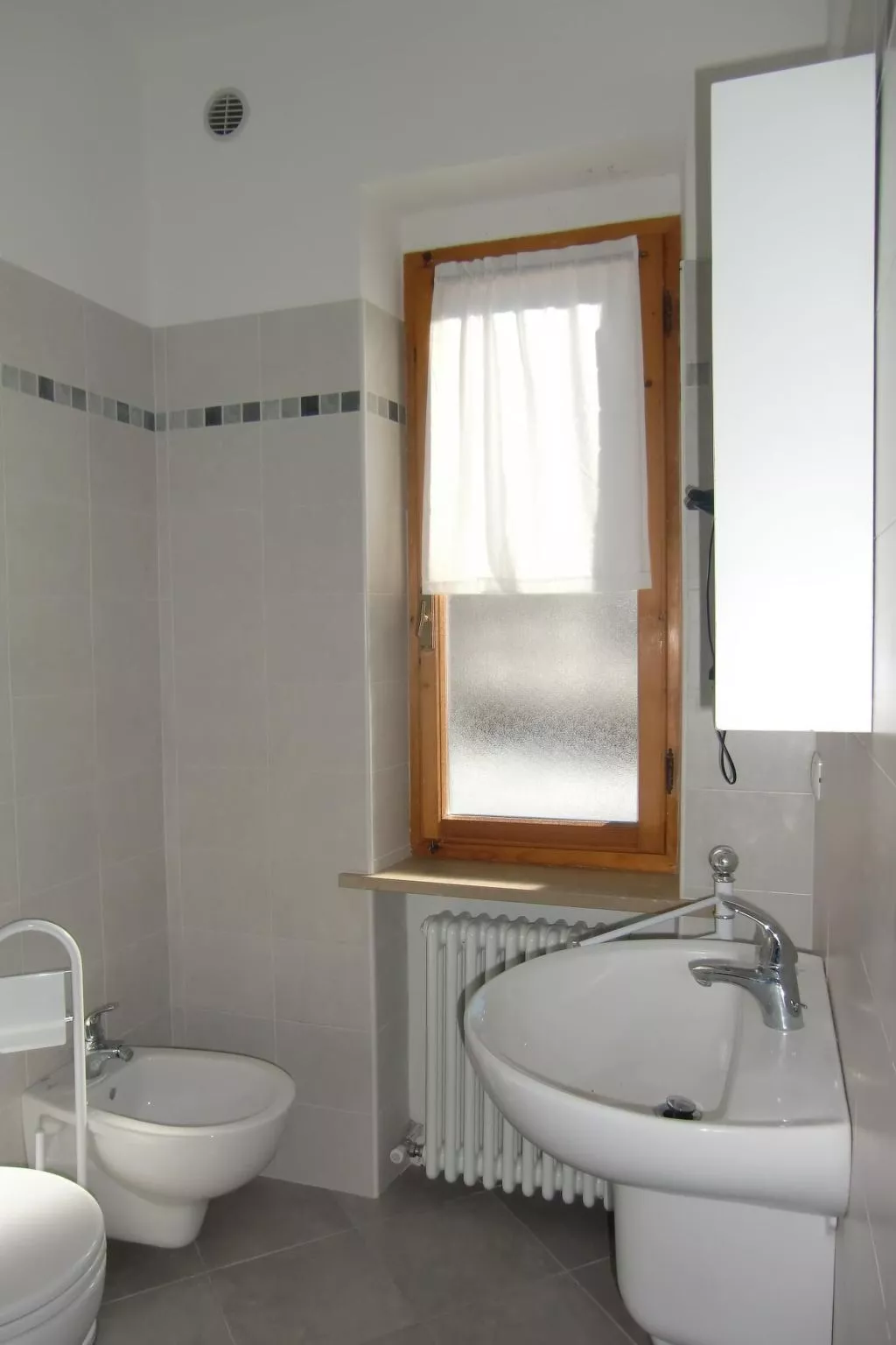 Sehr geräumige Wohnung inmitten der Natur-Dedans