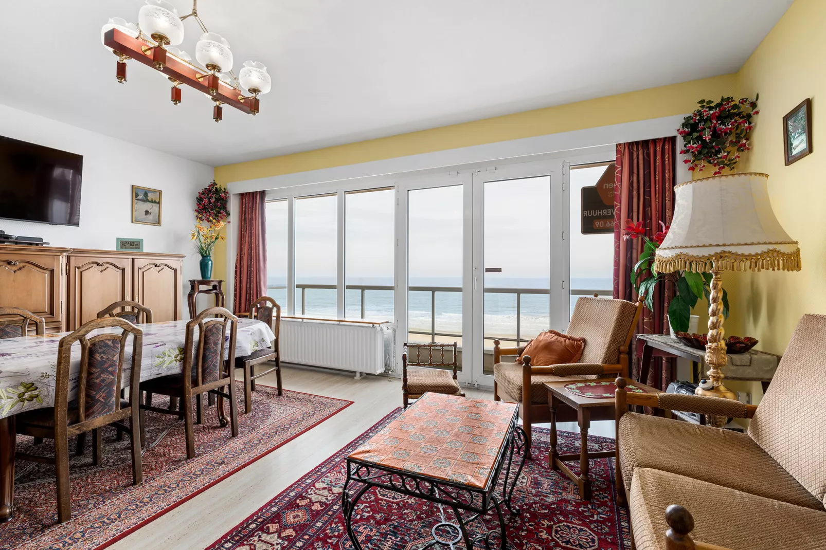 Formentor 5-Living room