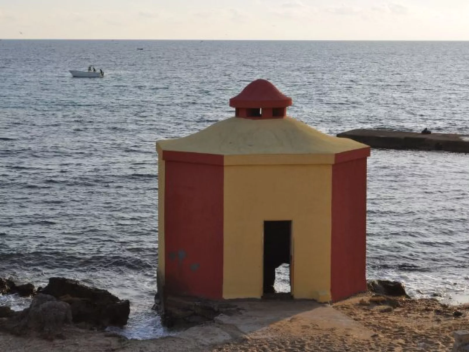 Ferienhaus "Felloniche" in der Nähe des Meeres-Drinnen
