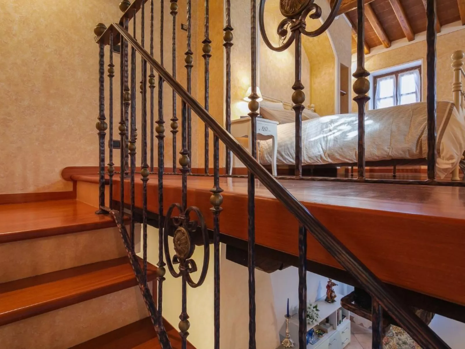 Wunderschöne Wohnung in Cortona mit Großer Terrasse-Inside