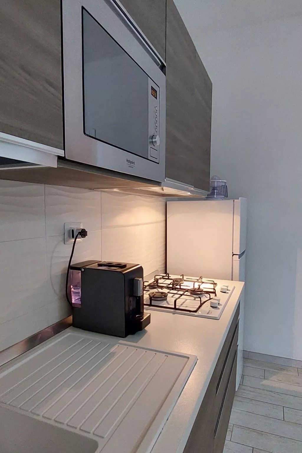 Brandneue Wohnung in Villa mit Schwimmbad-Image-tags.info