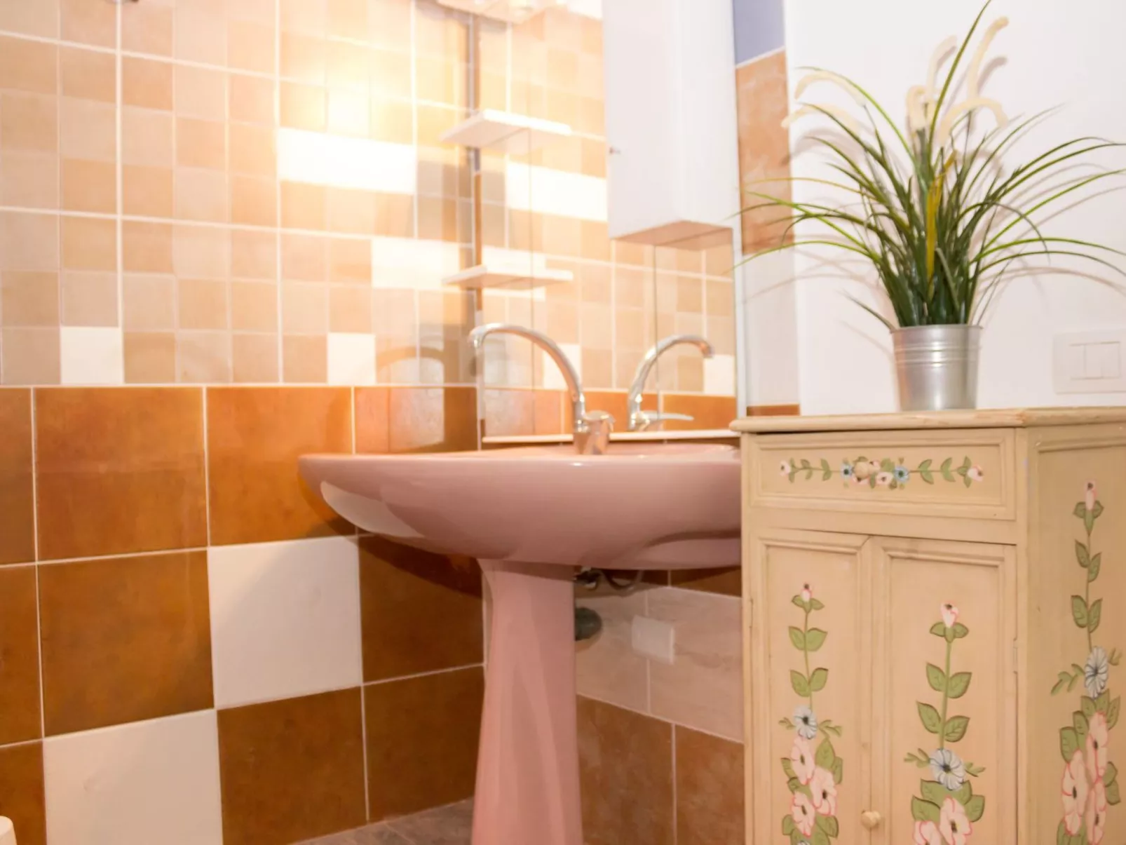 Geräumiges Haus mit exklusivem Schwimmbad und Solarium.-Inside