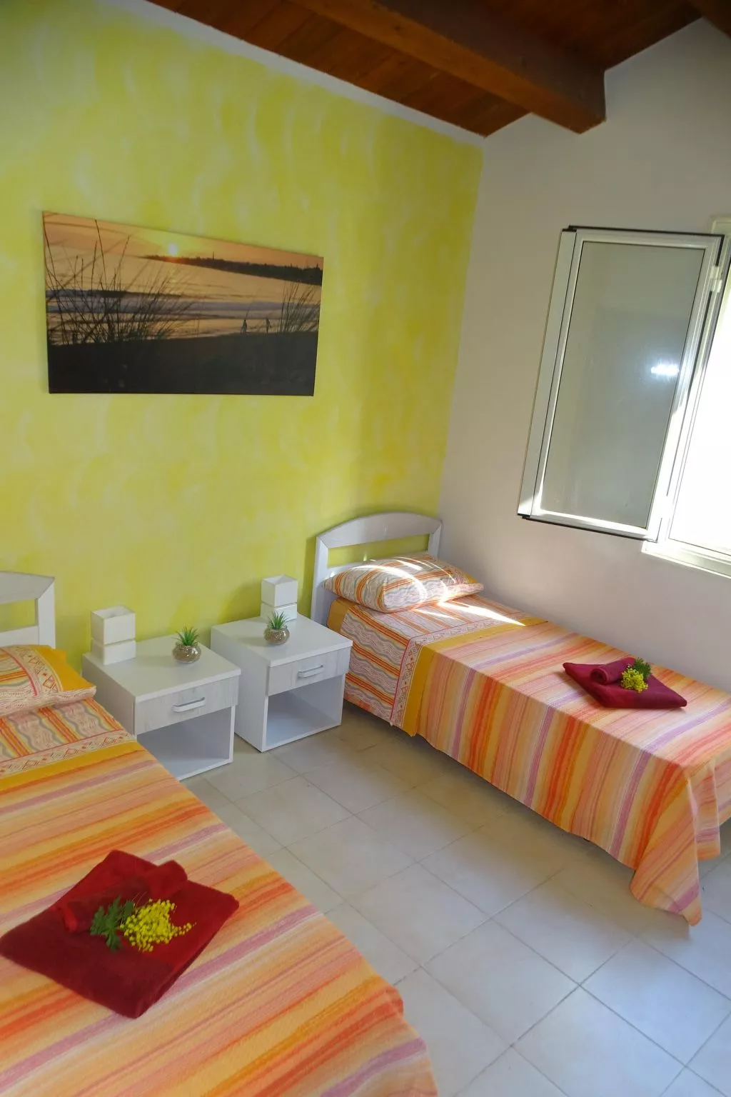 Schöner Bungalow direkt am Sandstrand auf Sizilien-Dedans