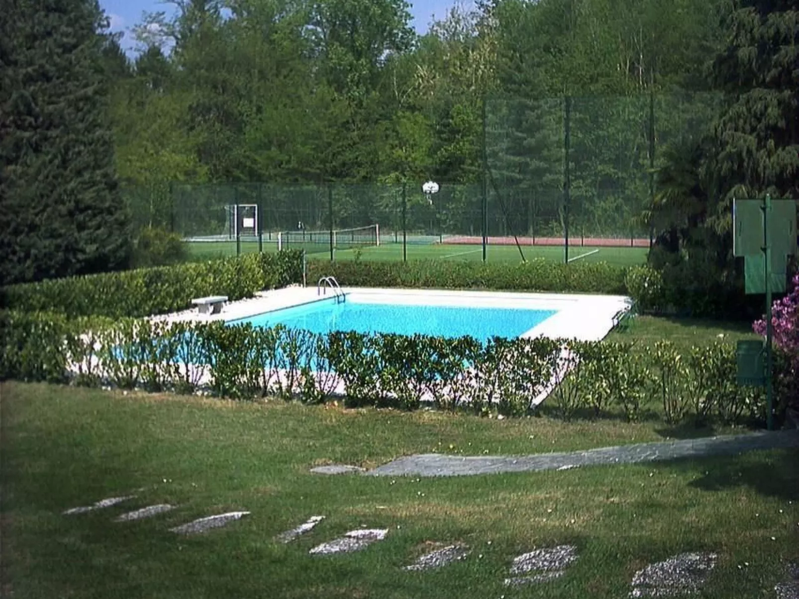 Wohnung in Euroville mit gemeinschaftlichem Pool-Inside