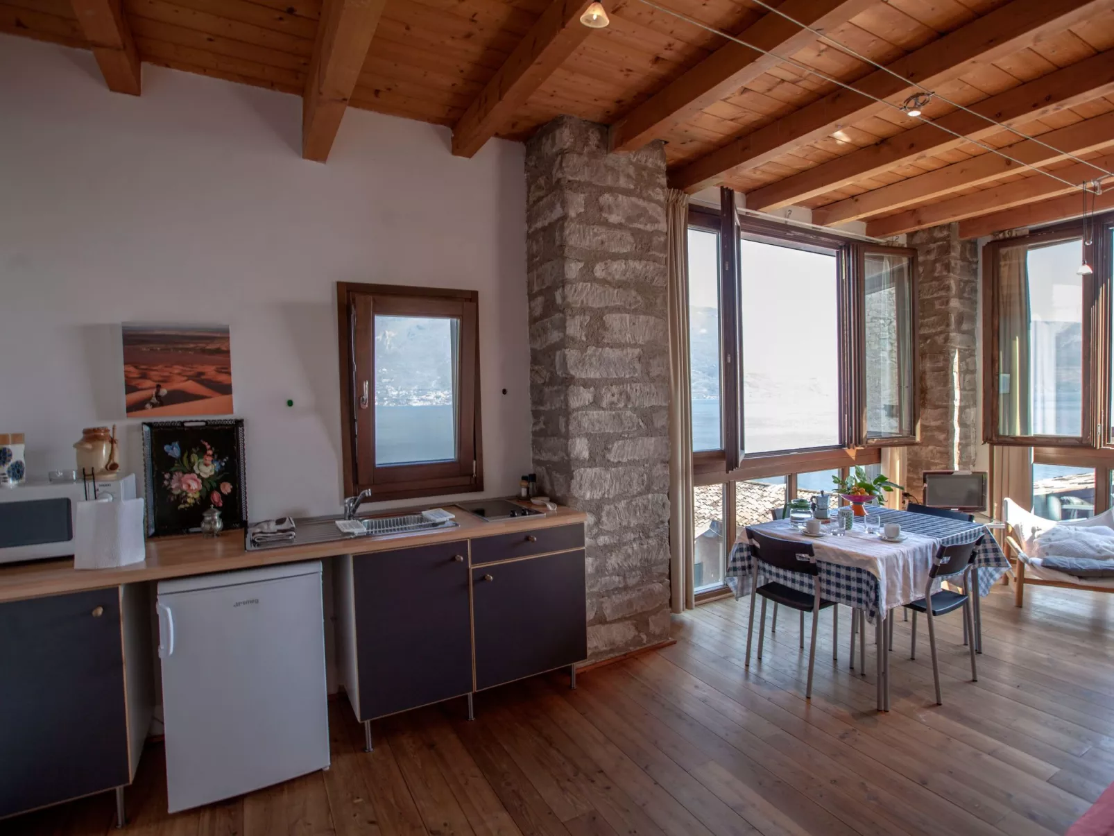 Kumquat Studio mit Garten- und Seeblick-Inside