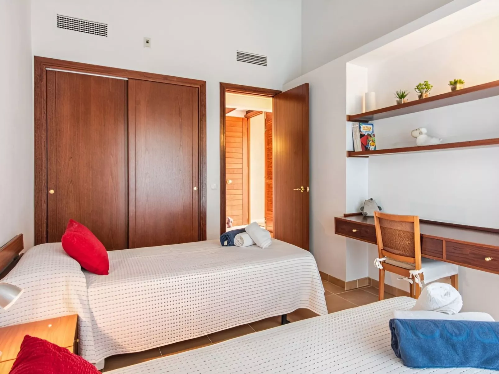 Finca in Meeresnähe mit Schwimmbad und Kinderbecken-Image-tags.info