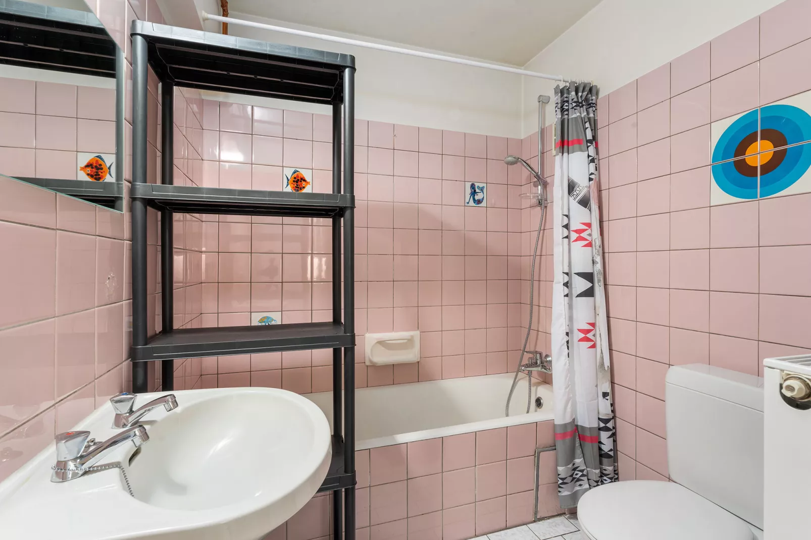 Andorra 1-Bathroom