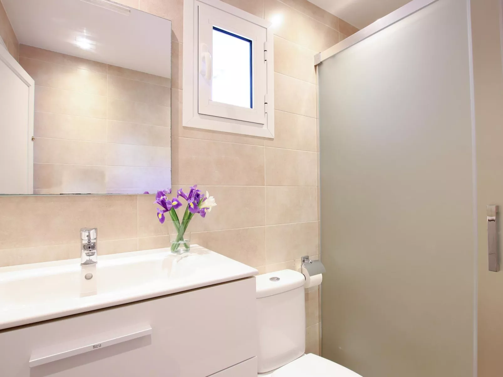 Beeindruckende große Villa in der Nähe von Cala San Vicente-Inside