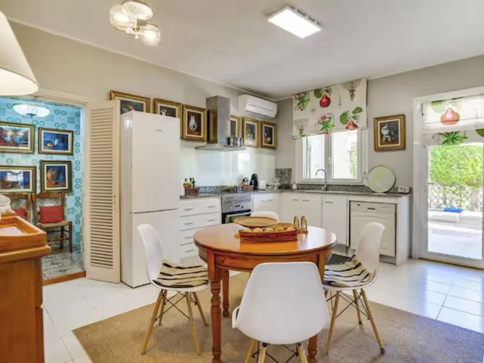 Villa mit Pool in Cala Estancia, nahe Palma-Inside