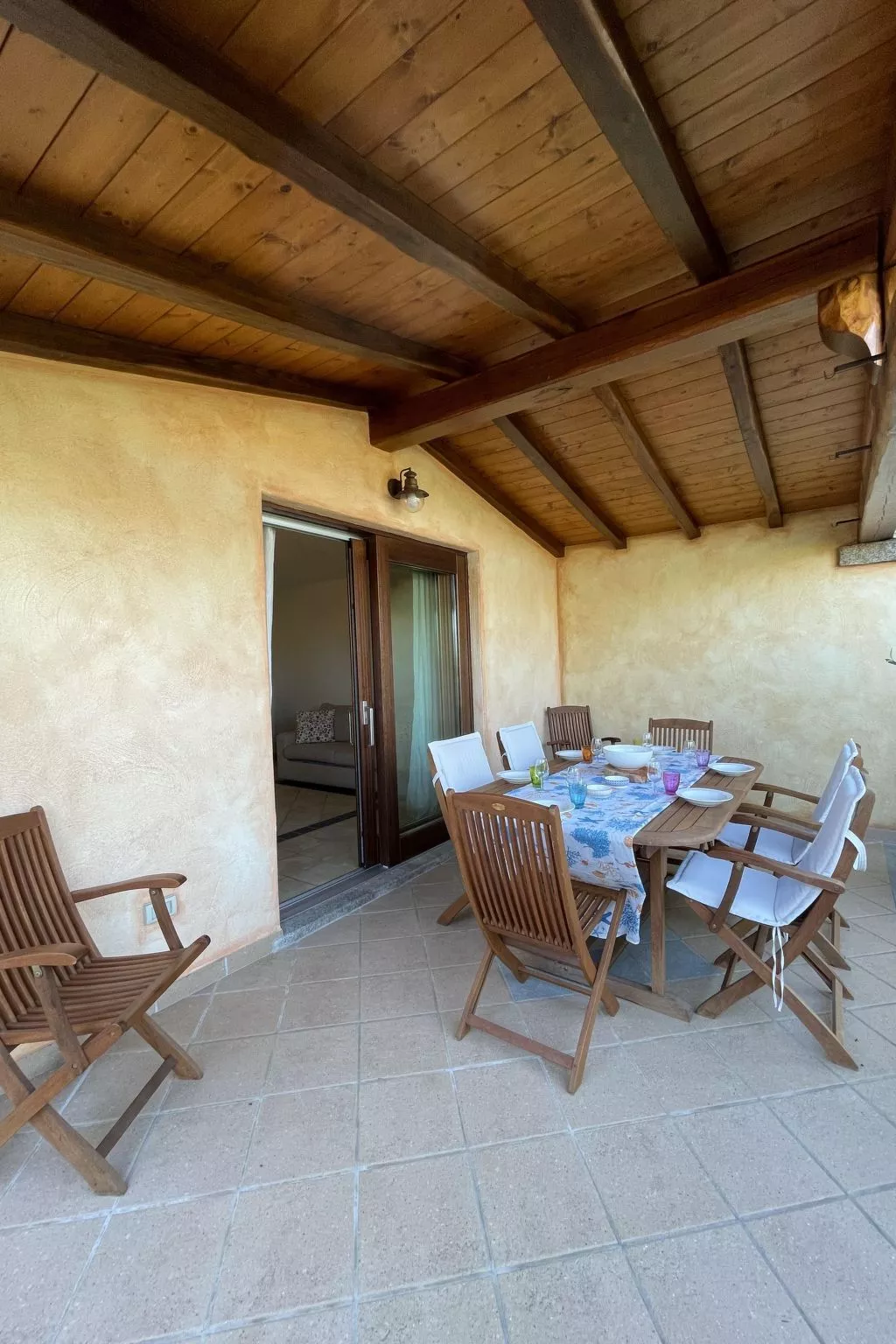 1 Kilometer vom Strand entfernt-Inside