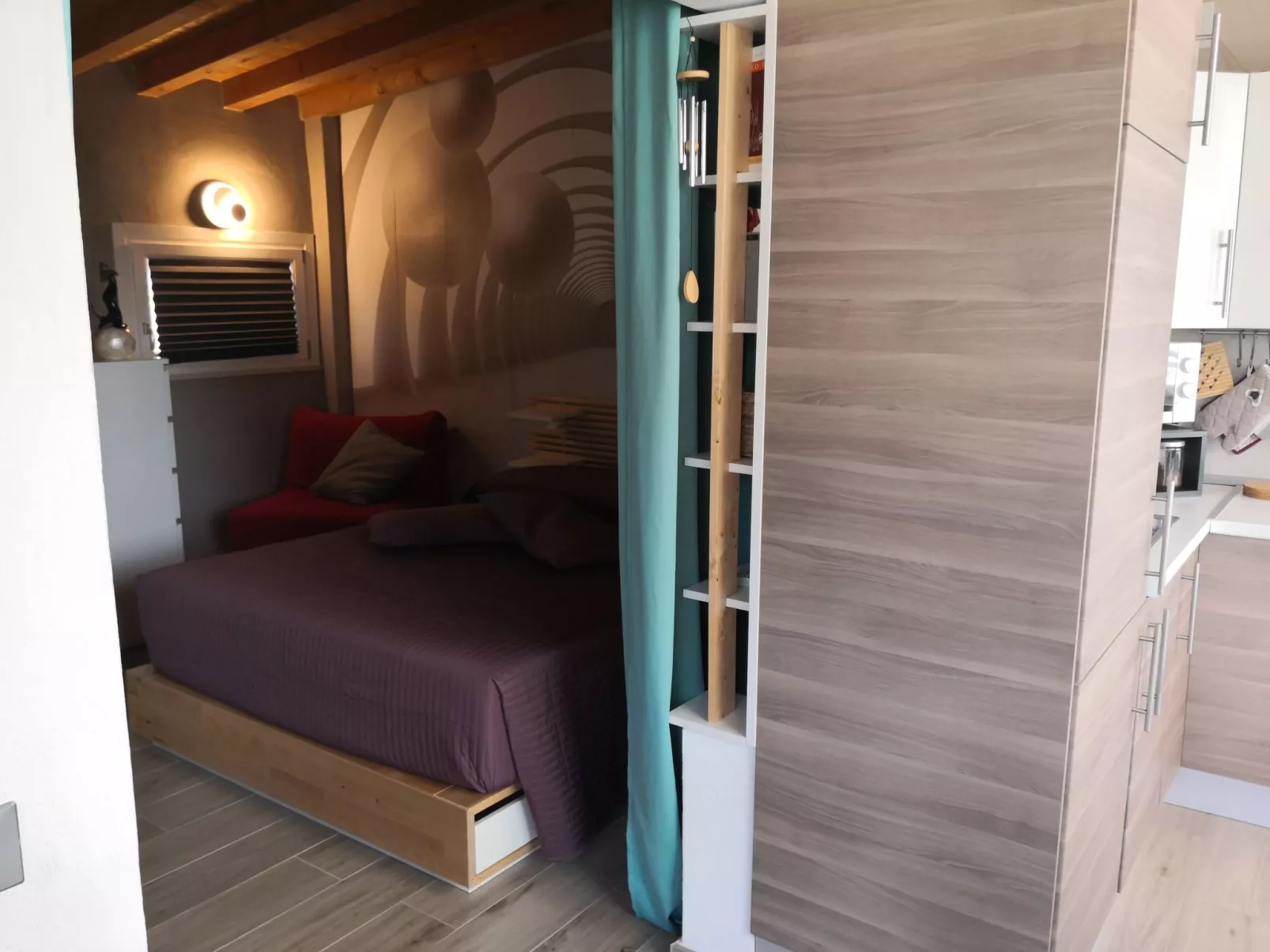 Freifläche mit direktem Zugang zum Strand-Drinnen