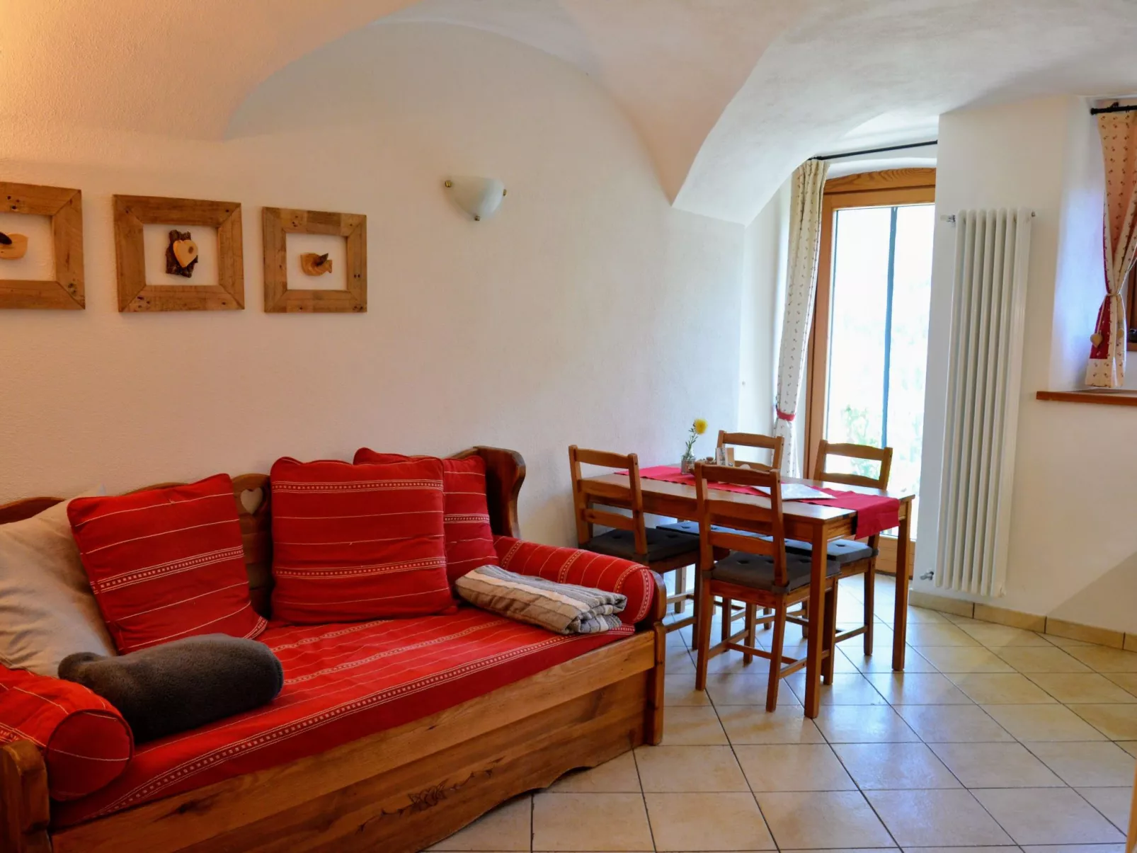 Einzimmerwohnung Die Katze in Gignod-Inside