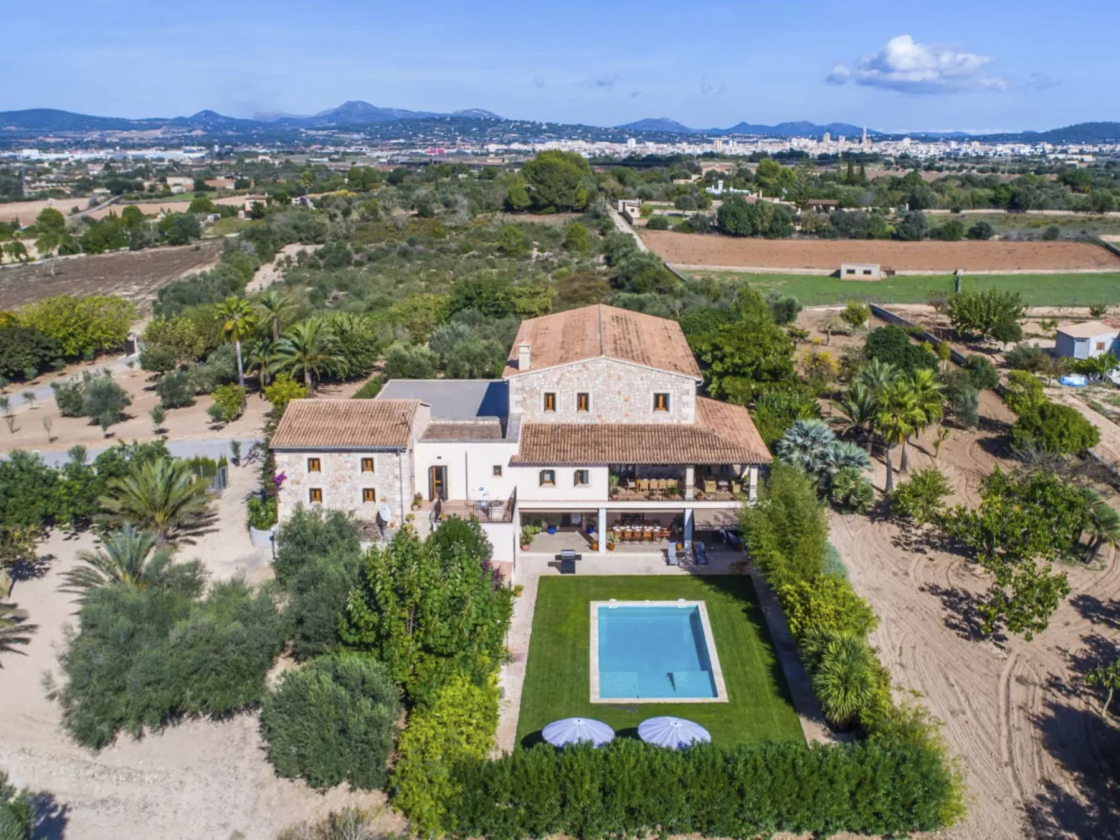 Luxuriöse Ferienvilla auf Mallorca-Outside